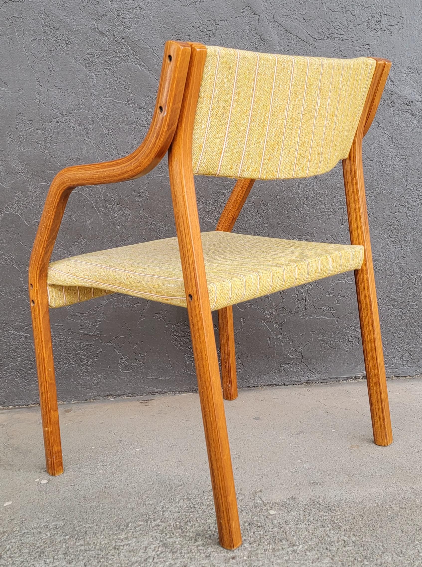 Bentwood Side Chairs a Pair 3