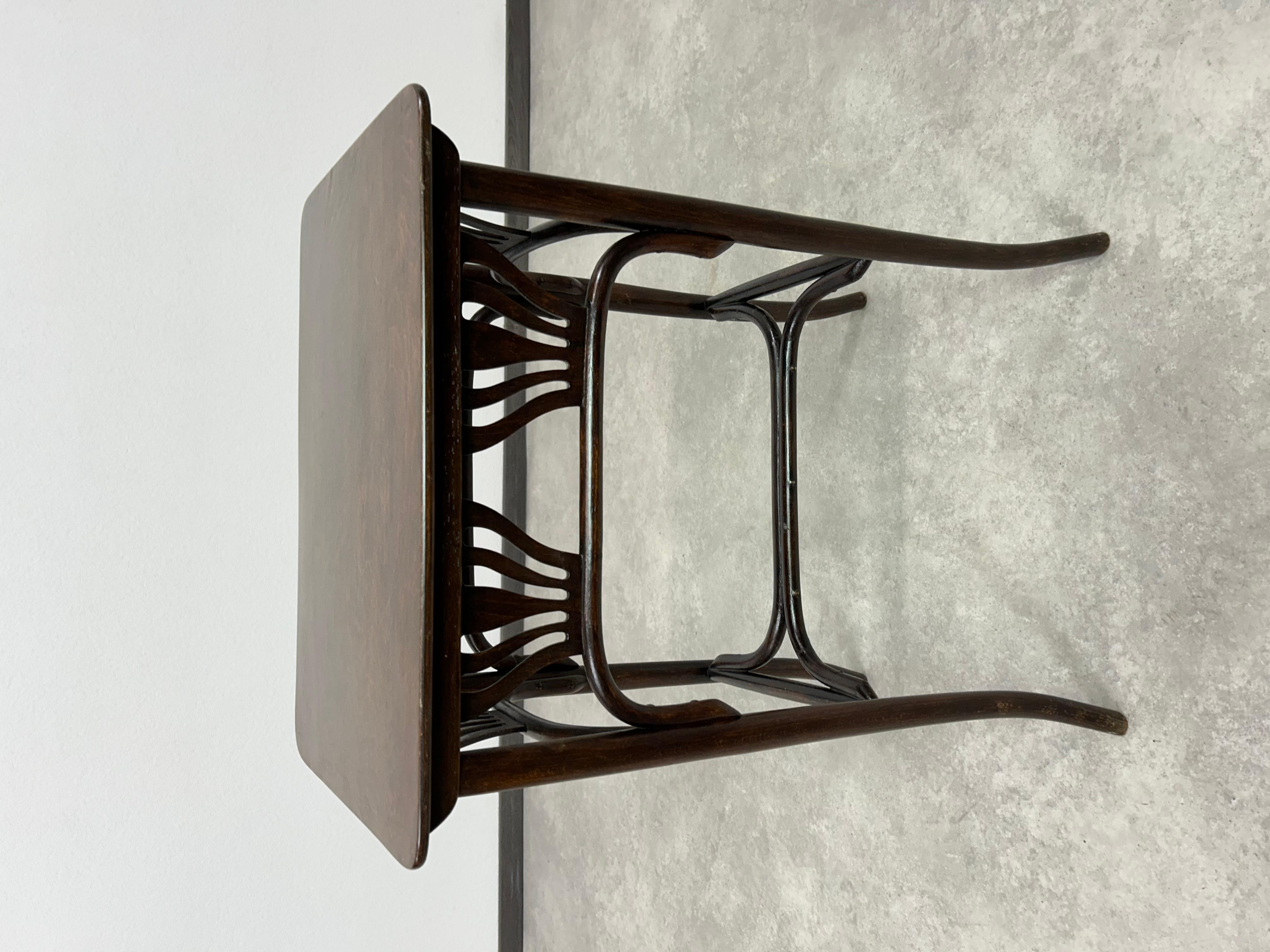 Vienna Secession Bentwood side table by Thonet For Sale