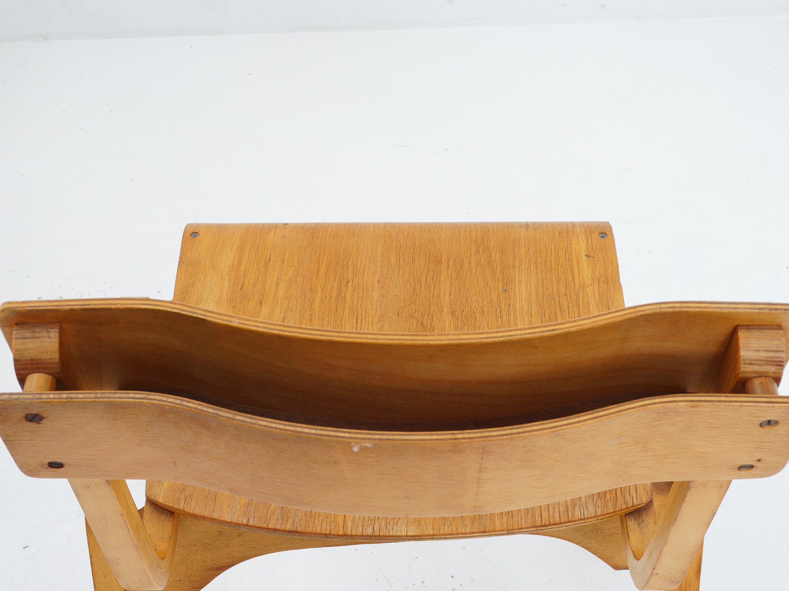 Bentwood Stacking Chairs by Stafford, 1950s 5