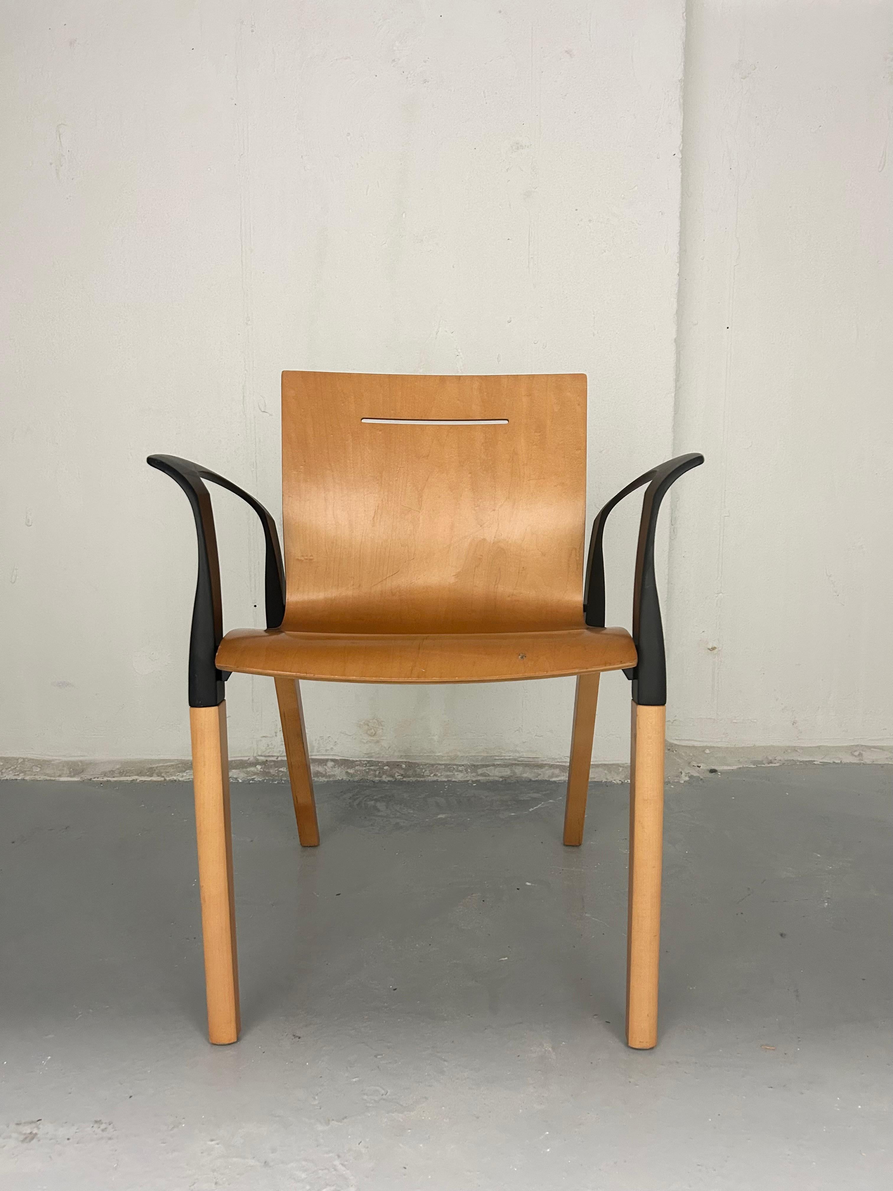 Bentwood and steel chair by Steelcase from 2001. Minimal wear. 

32” height
18” seat height
26.5” arm height
24.5” width
26” depth