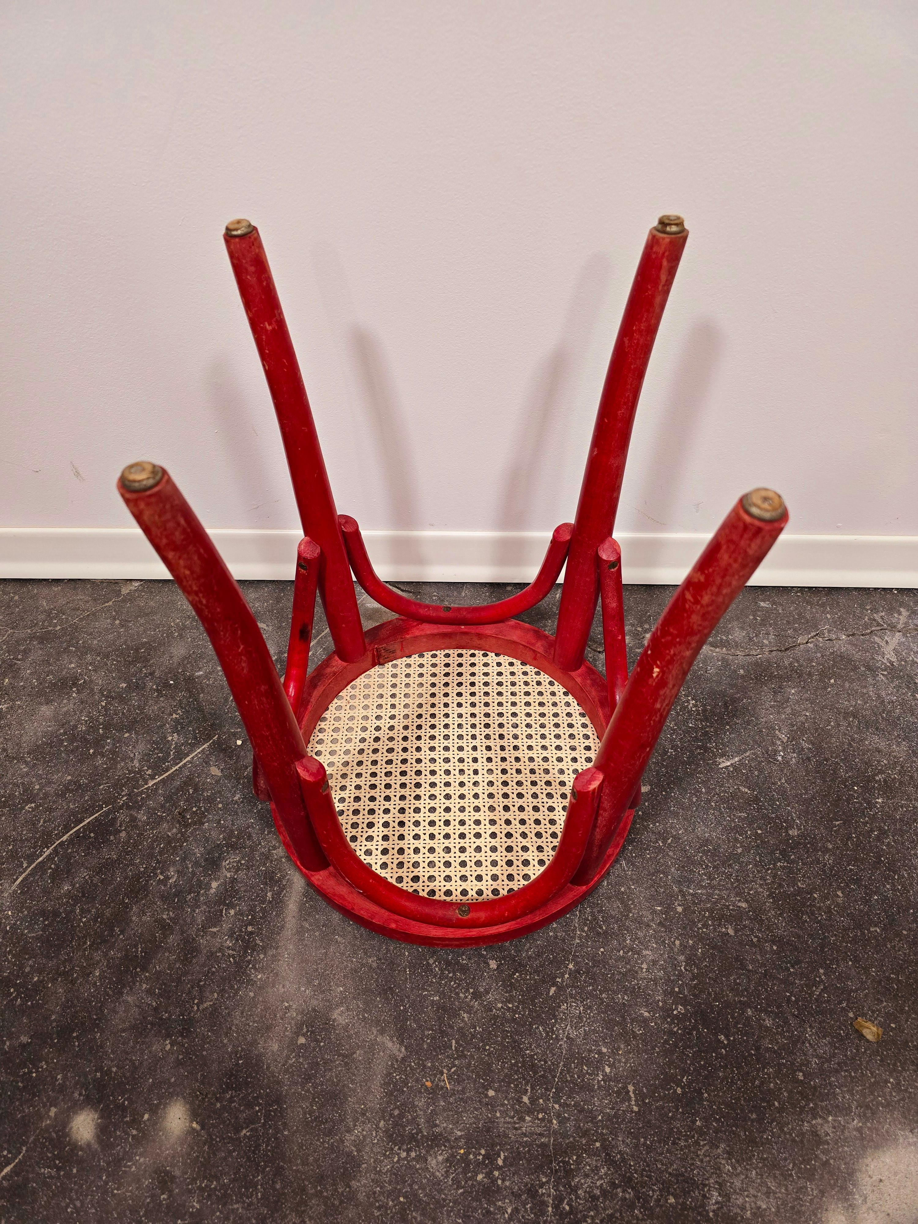 Rötel STOOL aus den 1950er Jahren

Tolle Vintage-Patina mit ersetztem Stock.