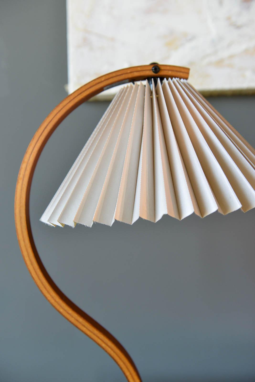 Bentwood Table Lamp by Caprani Light of Denmark, circa 1971 1