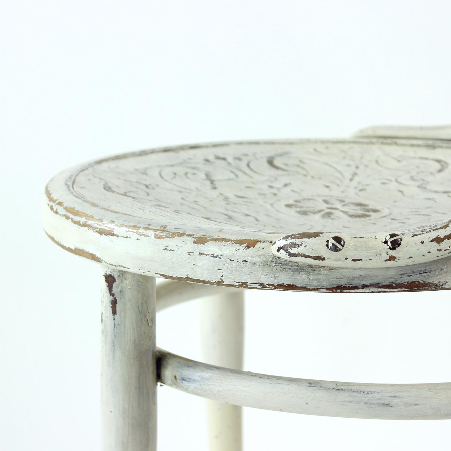 Silla Thonet nº 14 de madera curvada de estilo vintage, Checoslovaquia años 40 en venta 2