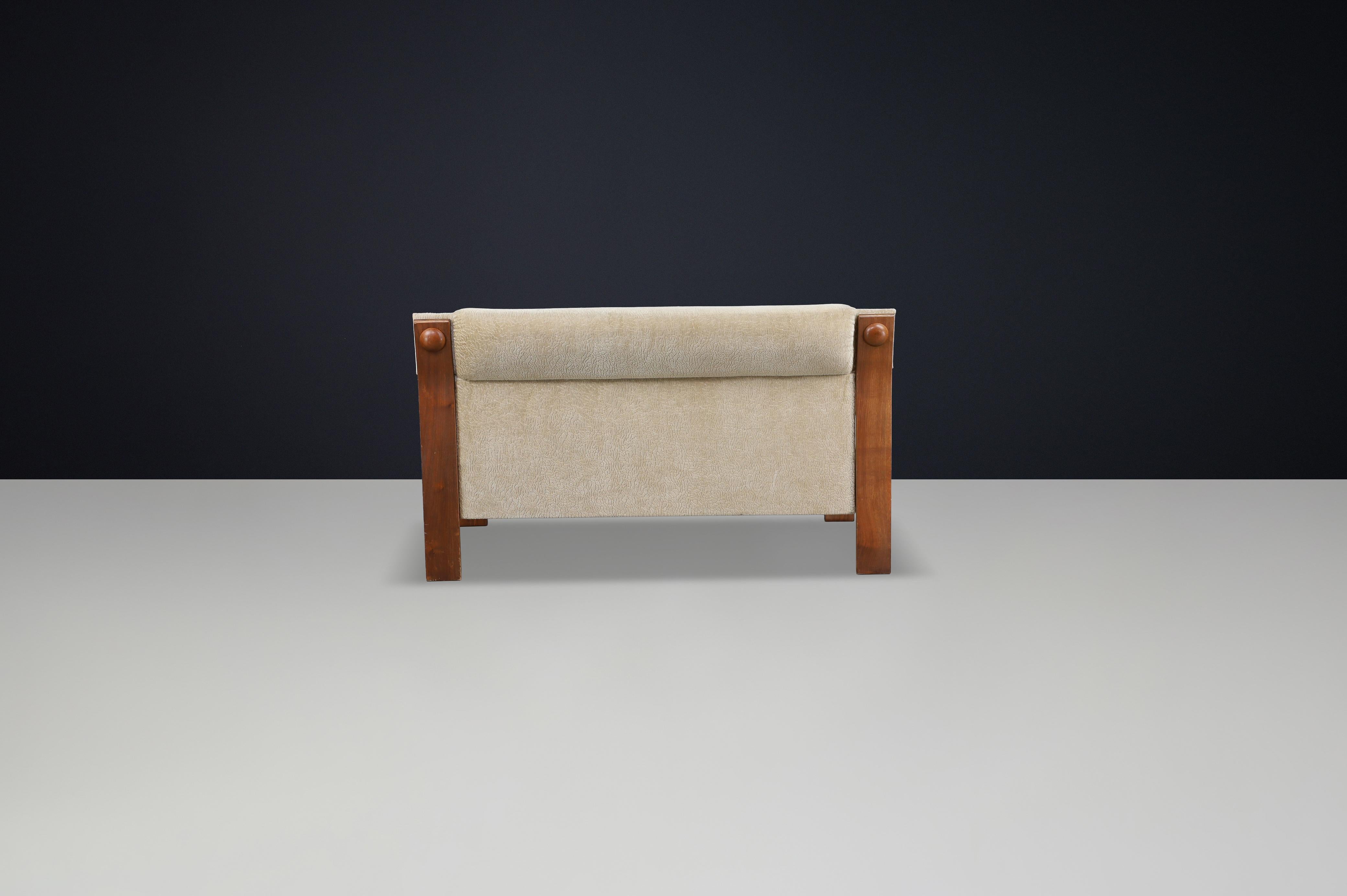 Canapé de salon à deux places en bois courbé avec tapisserie d'origine, 1970 République tchèque en vente 4