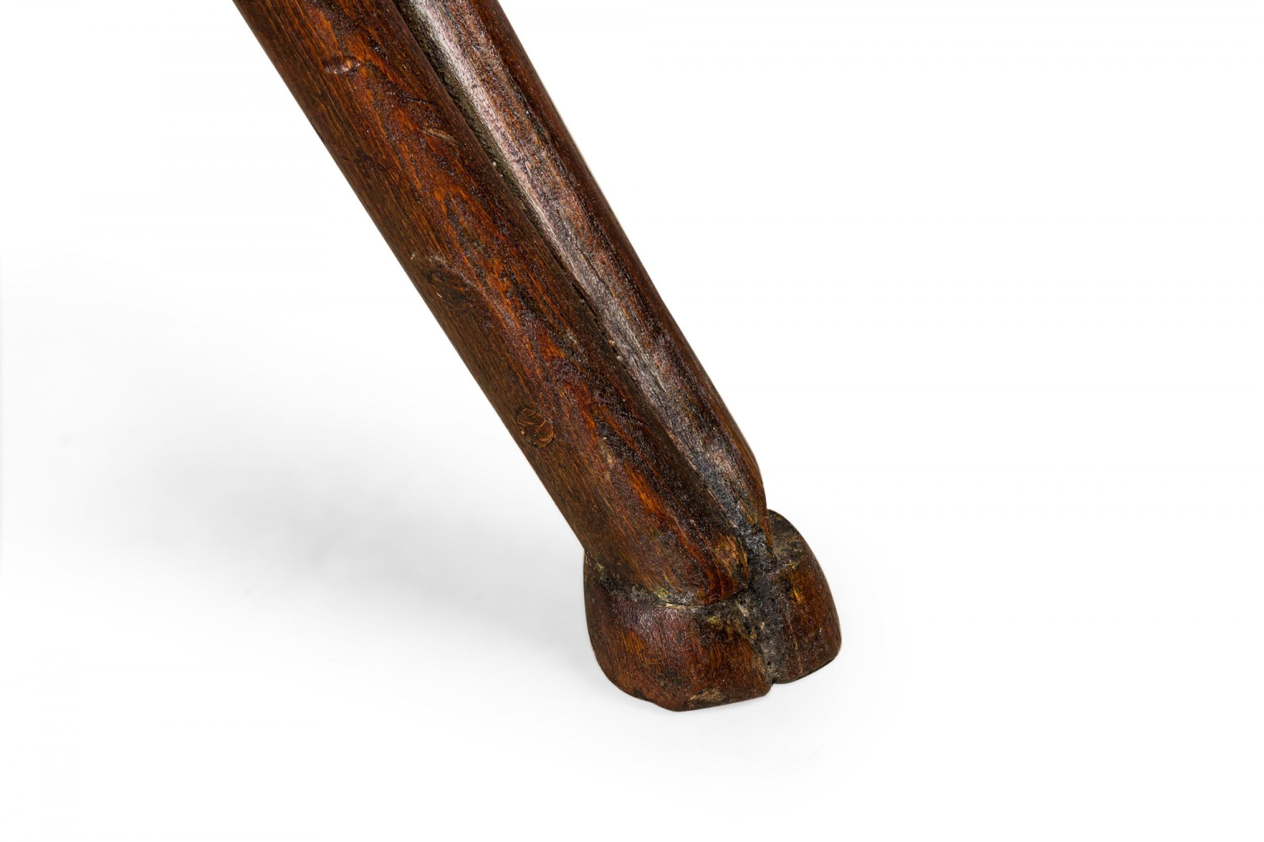 Table de café en bois courbé, noyer et Oak Oak en vente 1