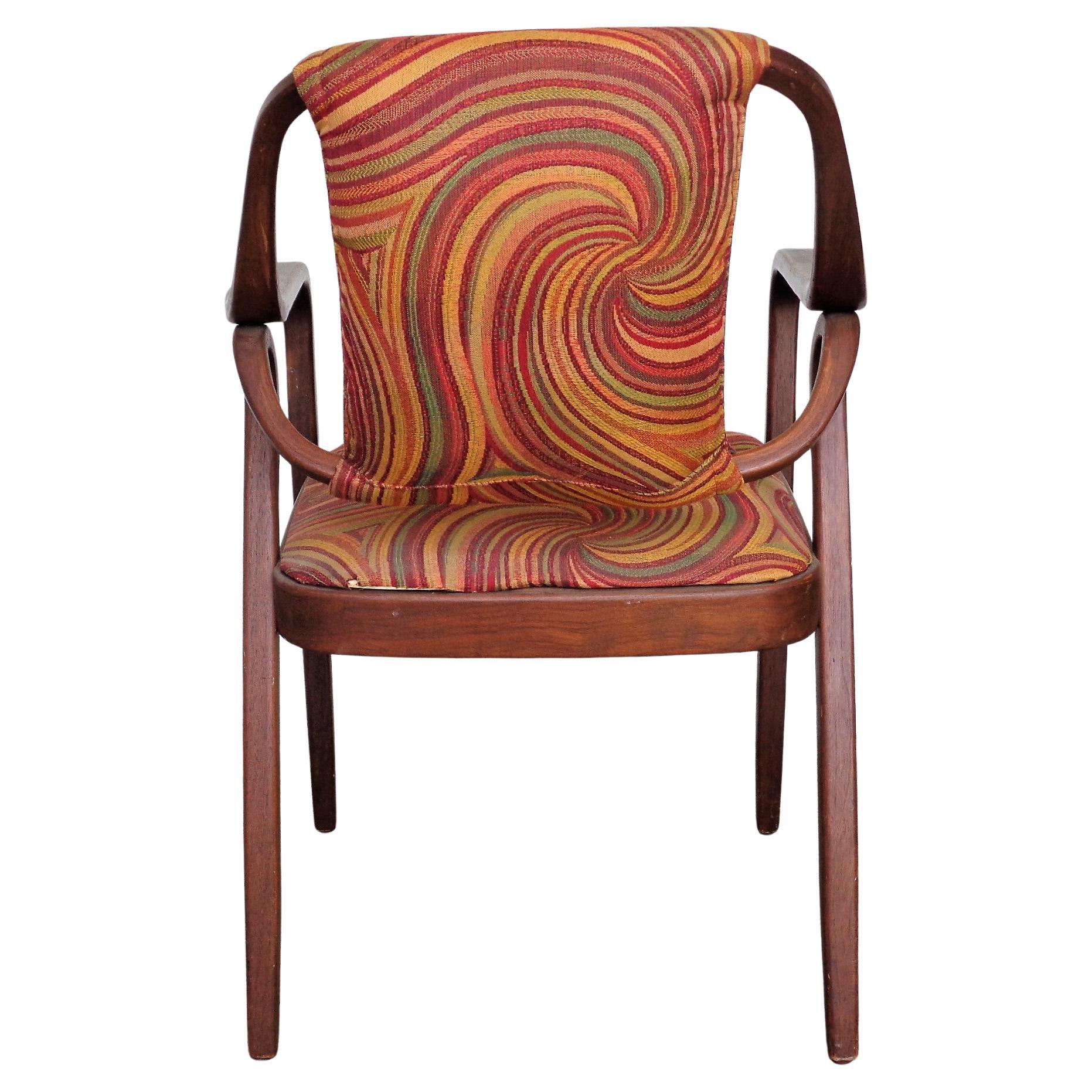 Bentwood Walnut Armchair #1105 by Don Pettit for Knoll, 1960's In Good Condition In Rochester, NY