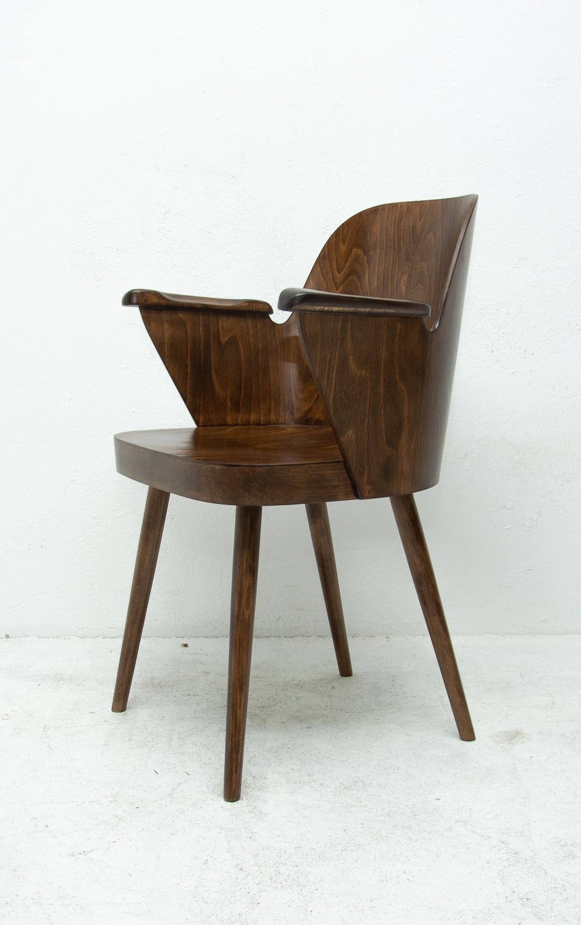20th Century Bentwood Writing Desk Armchair by Radomír Hofman for Ton, No2 For Sale