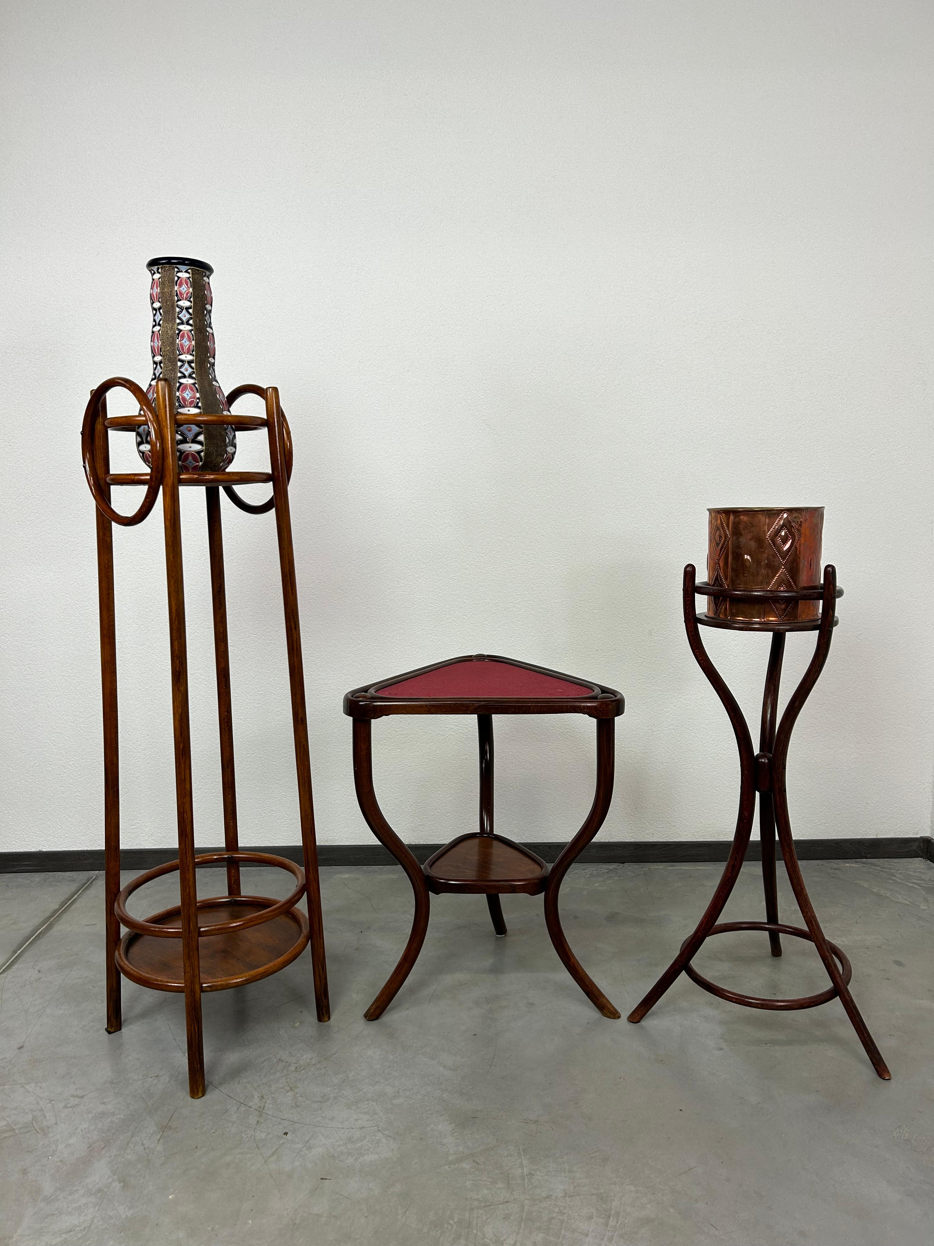 Bentwood plant stand attributed to Otto Wagner for Thonet in original vintage condition with signs of use.
