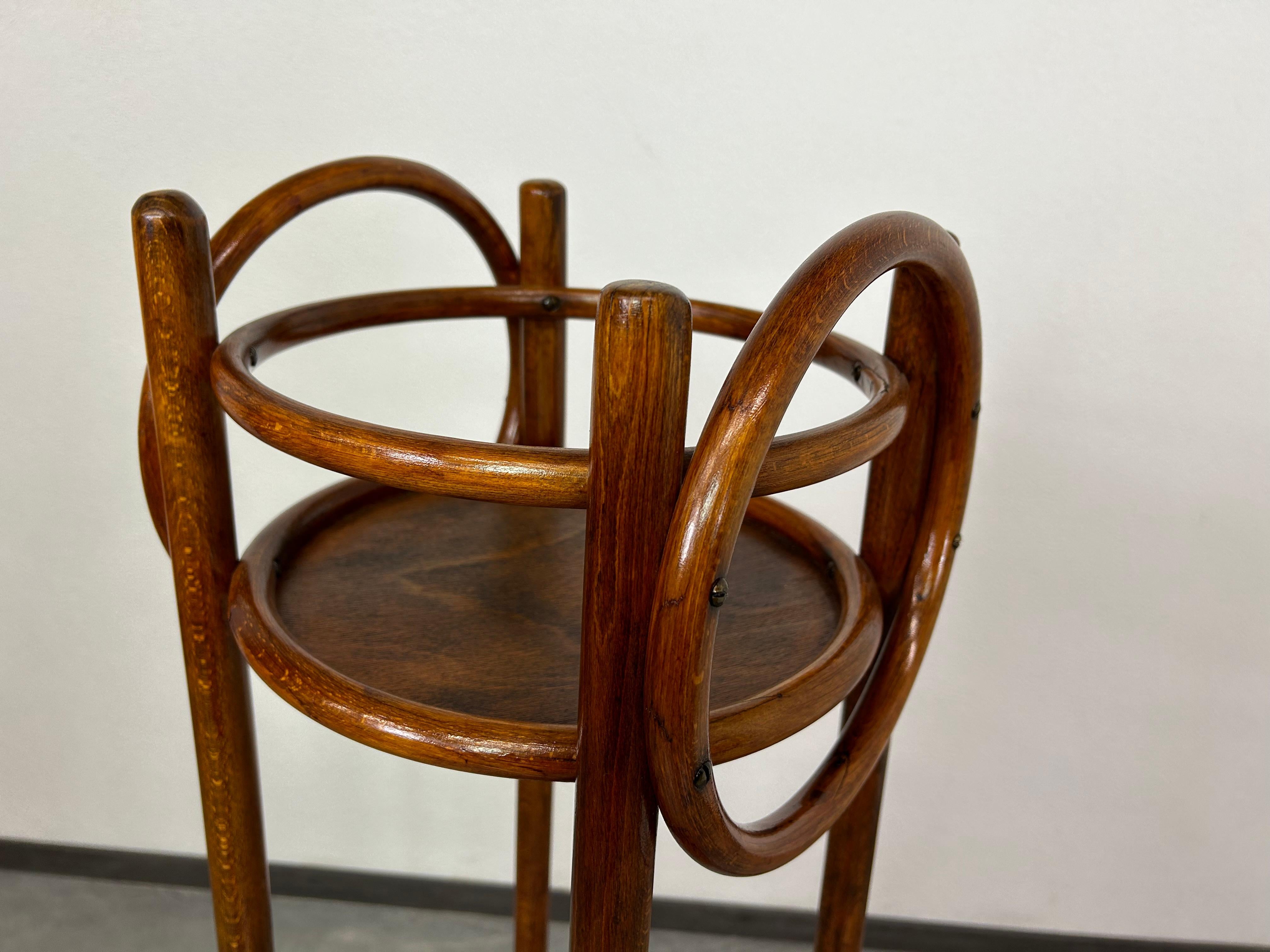 Beech Bentwoon plant stand attr. Otto Wagner for Thonet For Sale