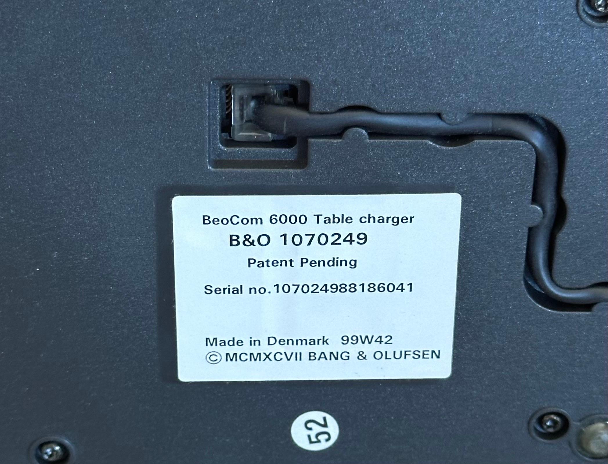 BeoCom 6000 Desktop Telephone in Navy Blue by Martin Iseli for Bang & Olufsen For Sale 3