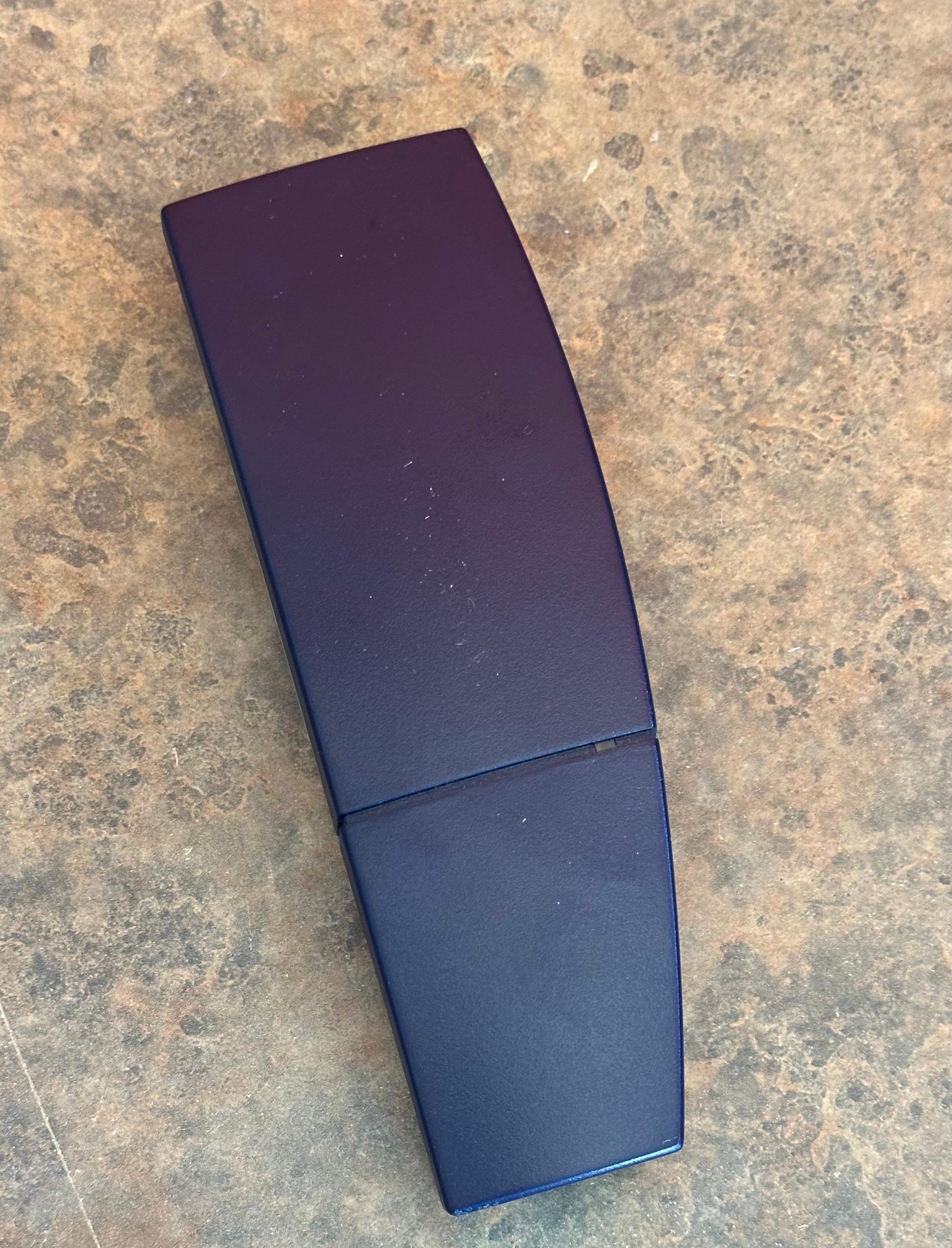Danish BeoCom 6000 Desktop Telephone in Navy Blue by Martin Iseli for Bang & Olufsen For Sale