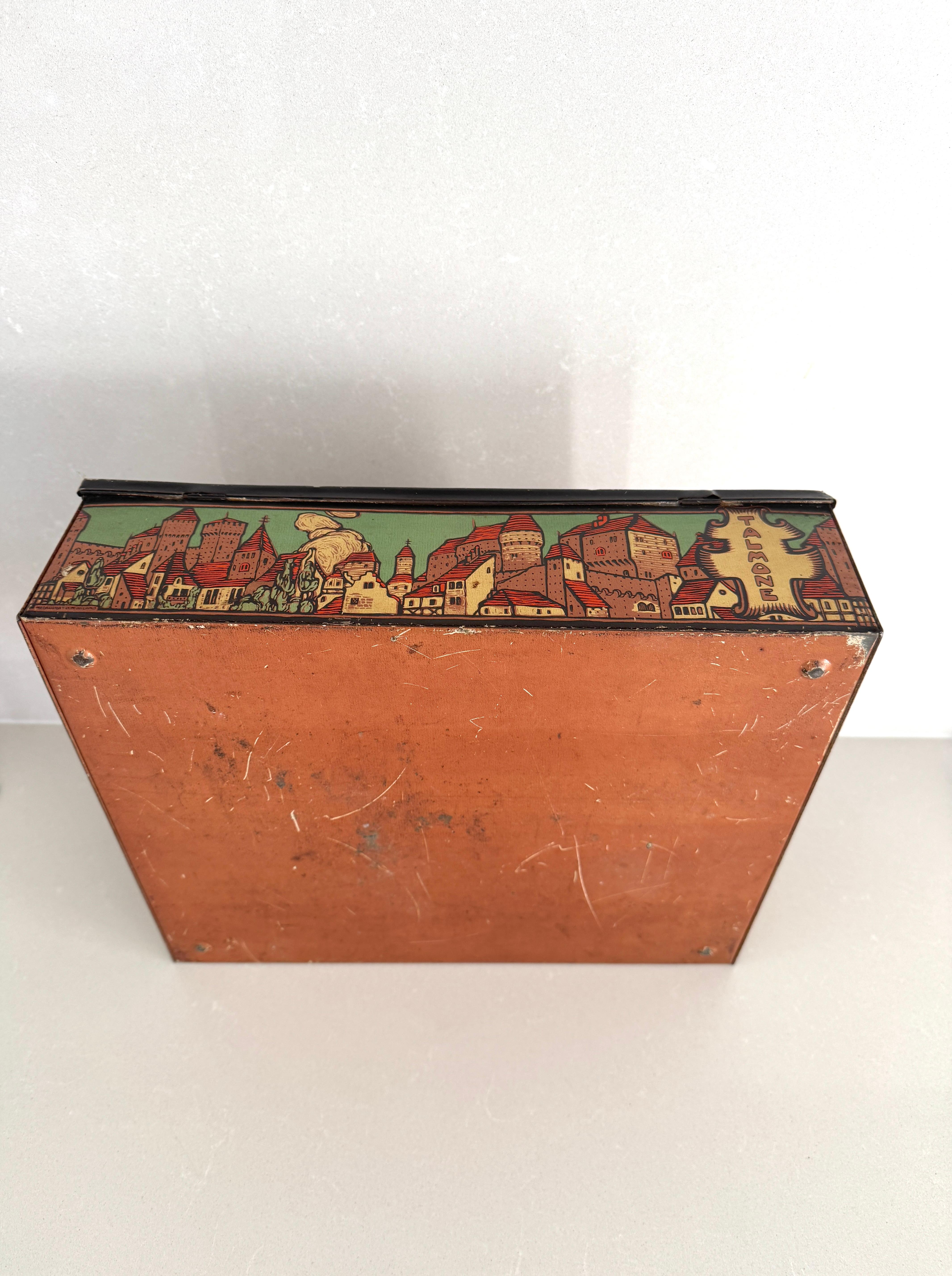 Beppe Porcheddu, Old Talmone tin box, 1930s For Sale 8