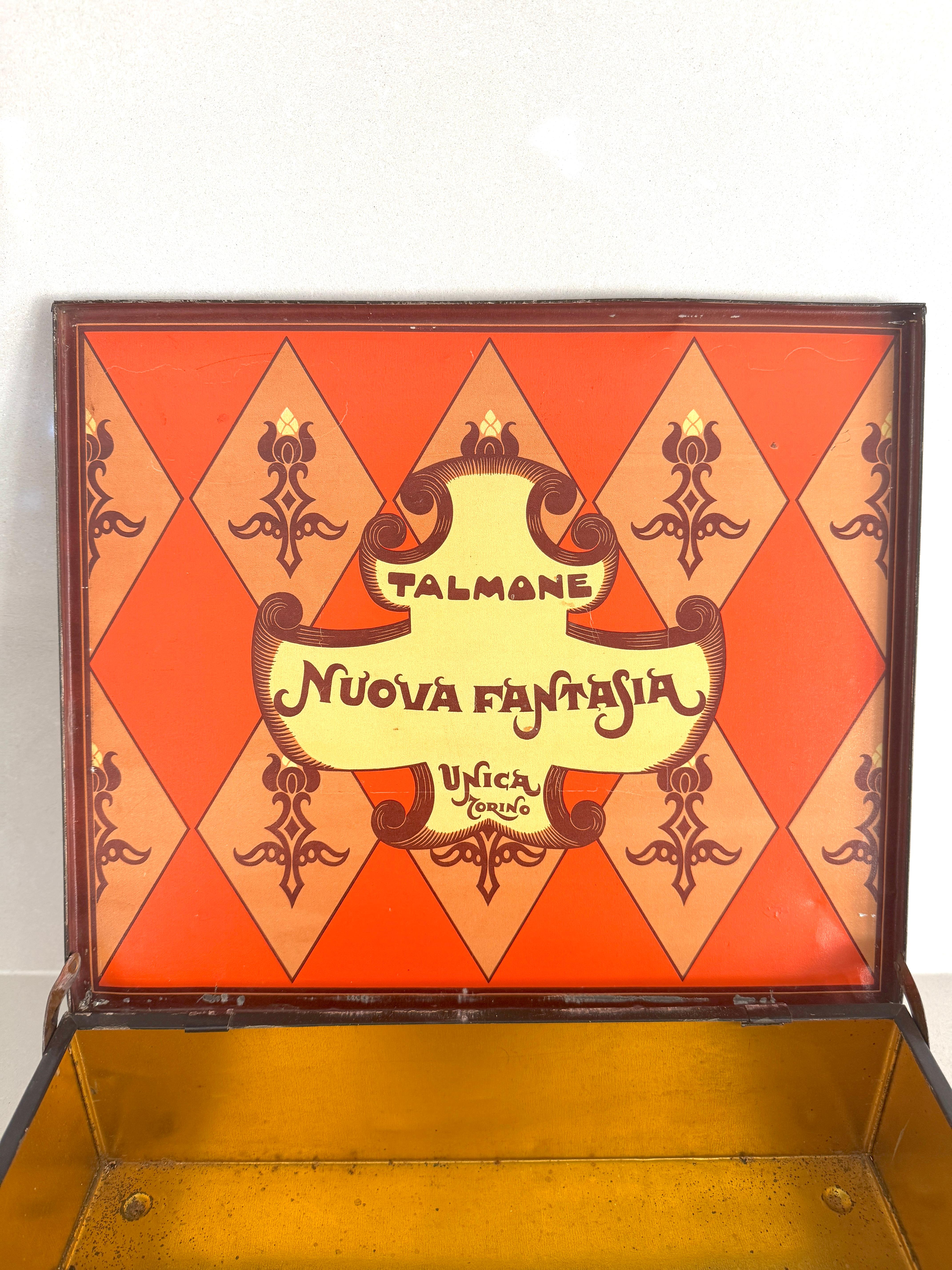 Beppe Porcheddu, Old Talmone tin box, 1930s For Sale 2