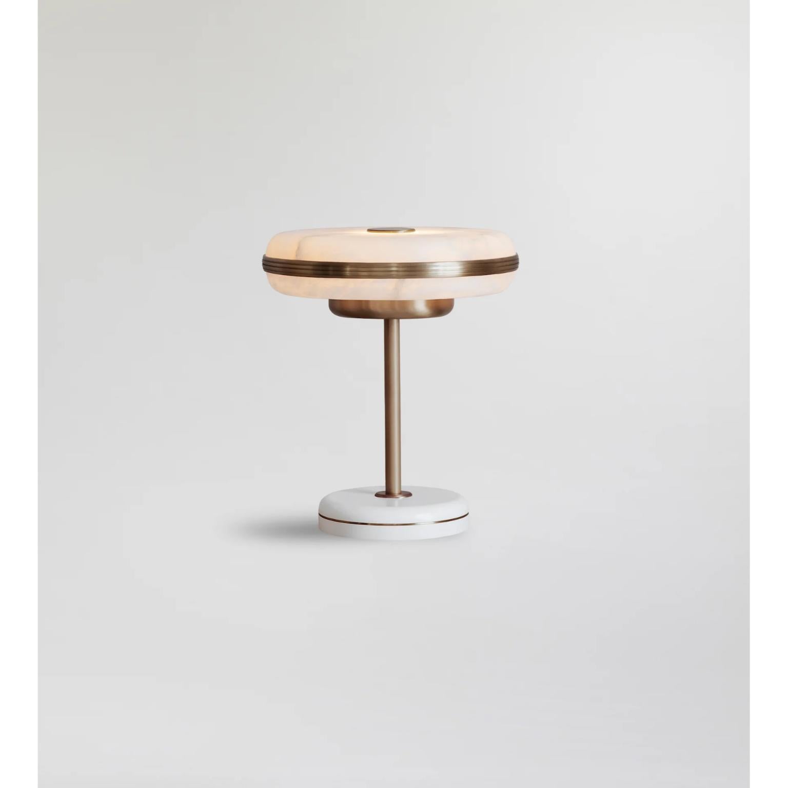 Beran Antique Brass Small Table Lamp by Bert Frank
Dimensions: Ø 26 x H 28 cm.
Materials: Brass and alabaster.
Base finish: Satin white.

Available in two different sizes. Available in different finishes and materials. Please contact us. 

The
