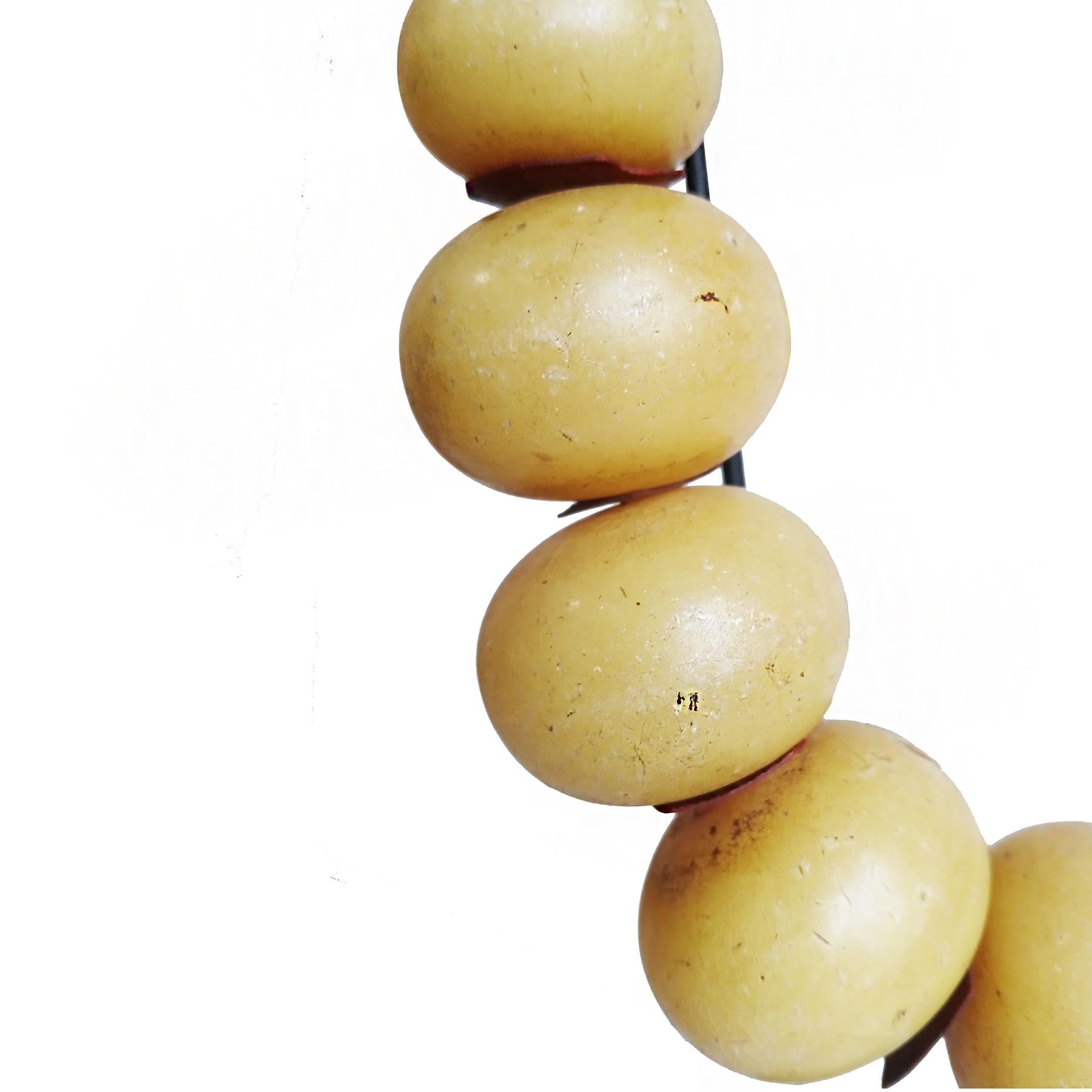 Berber Copal Amber and Silver Necklace, Early 20th Century For Sale 4