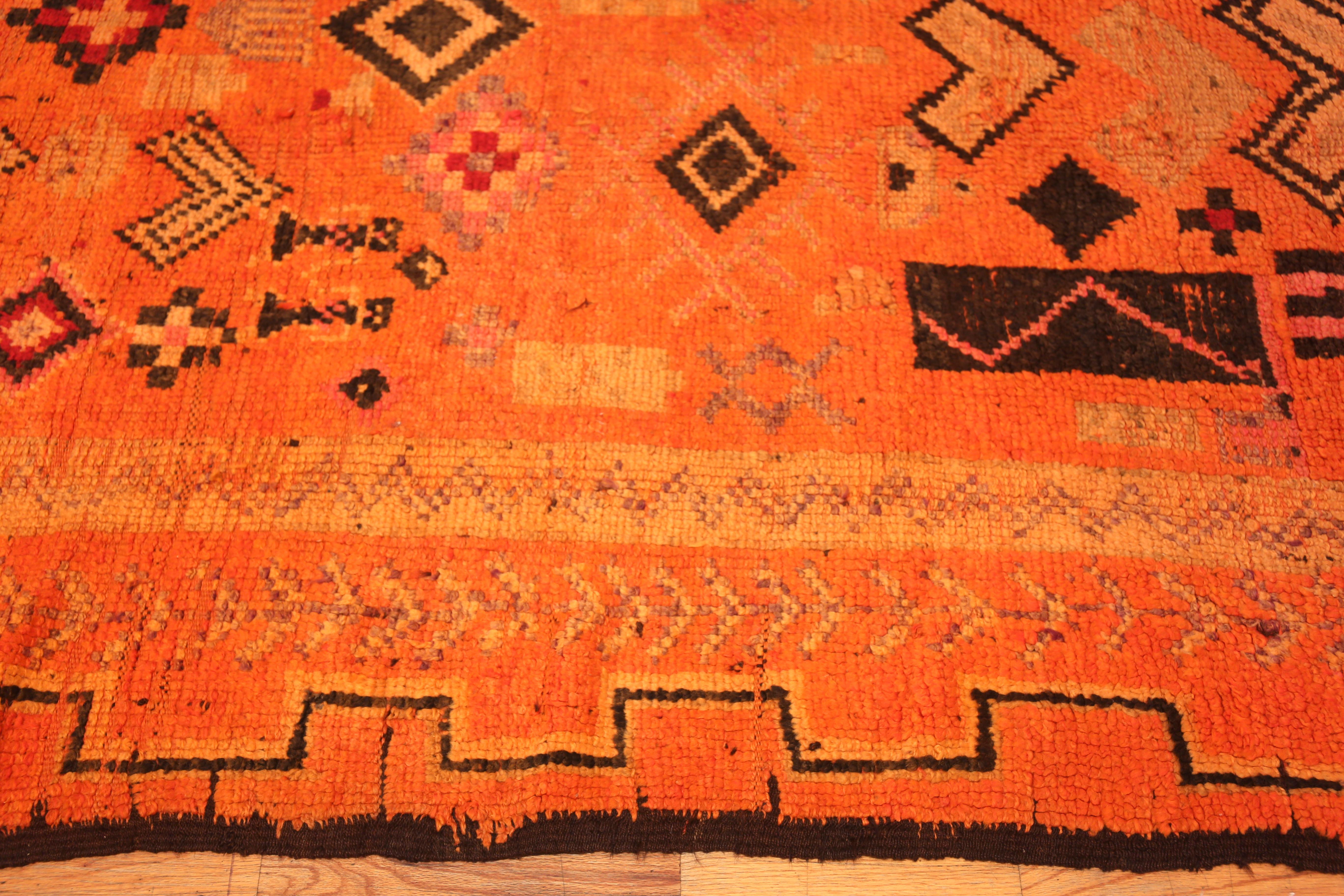 Berber Design Vintage Moroccan Gallery Size Rug 5' x 12' For Sale 1