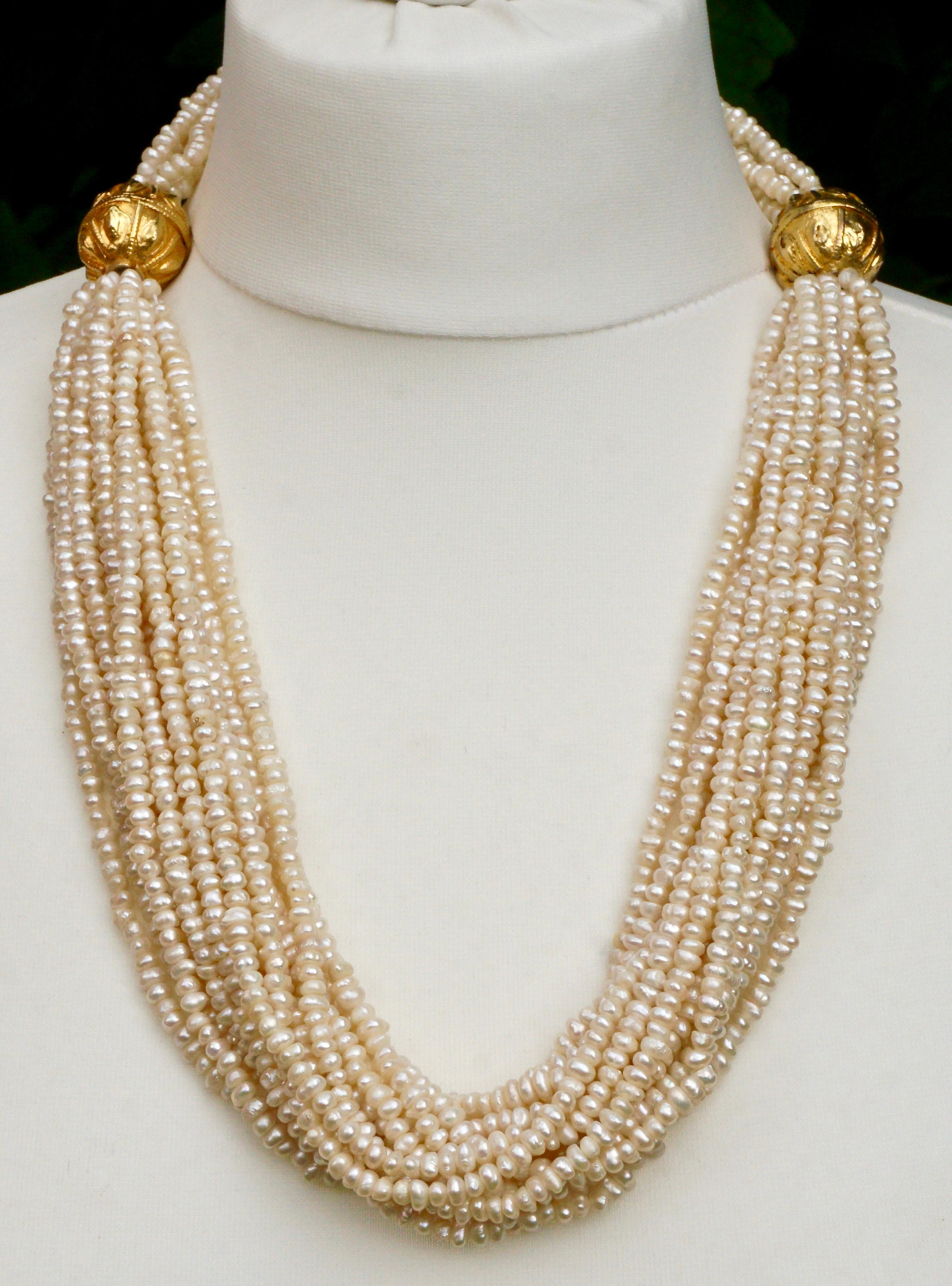 Collier de perles d'eau douce Morrocan multi-rangs plaqué or berbère Unisexe en vente