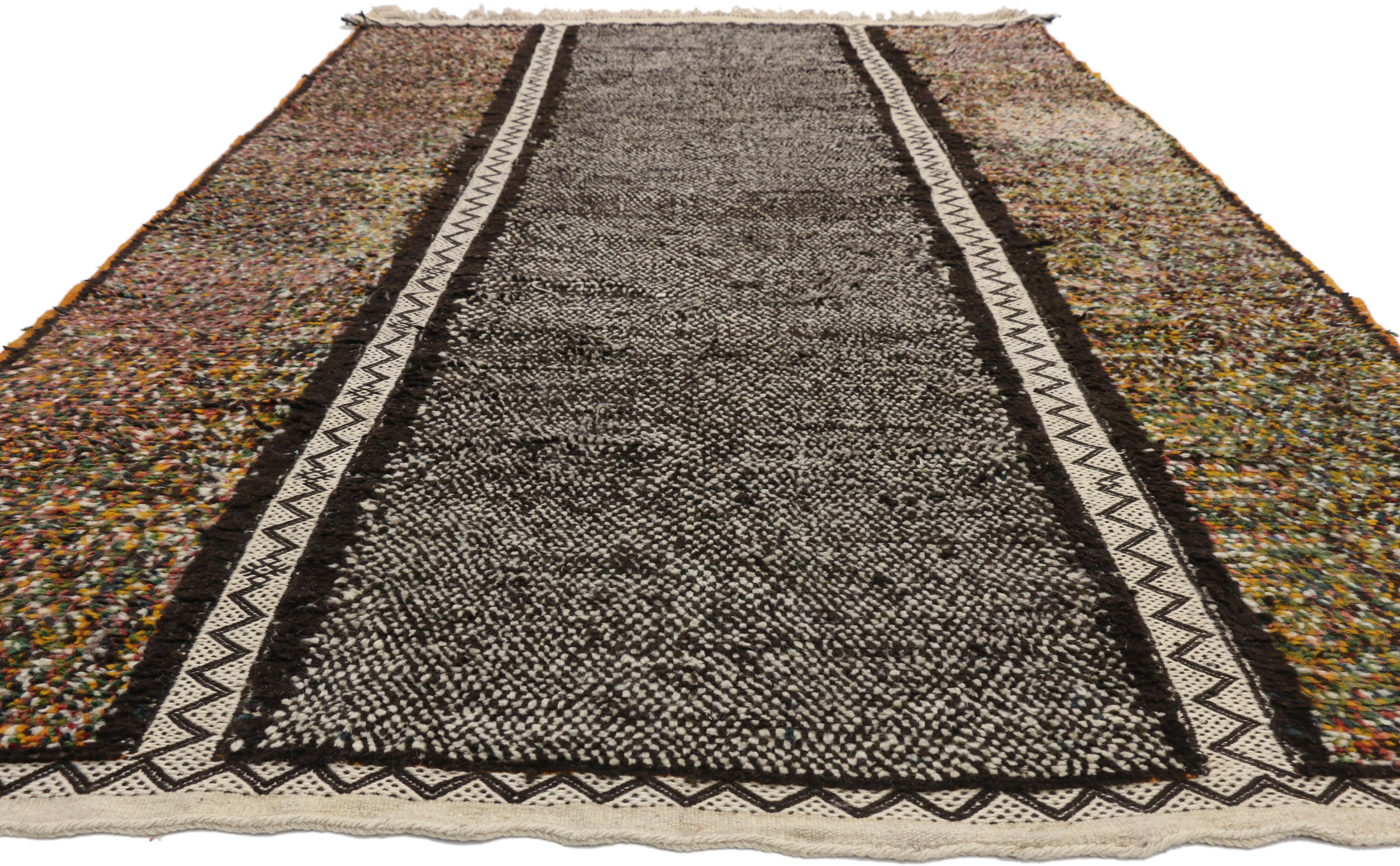Hand-Woven Vintage Berber Moroccan Rug with Modern Tribal Style For Sale