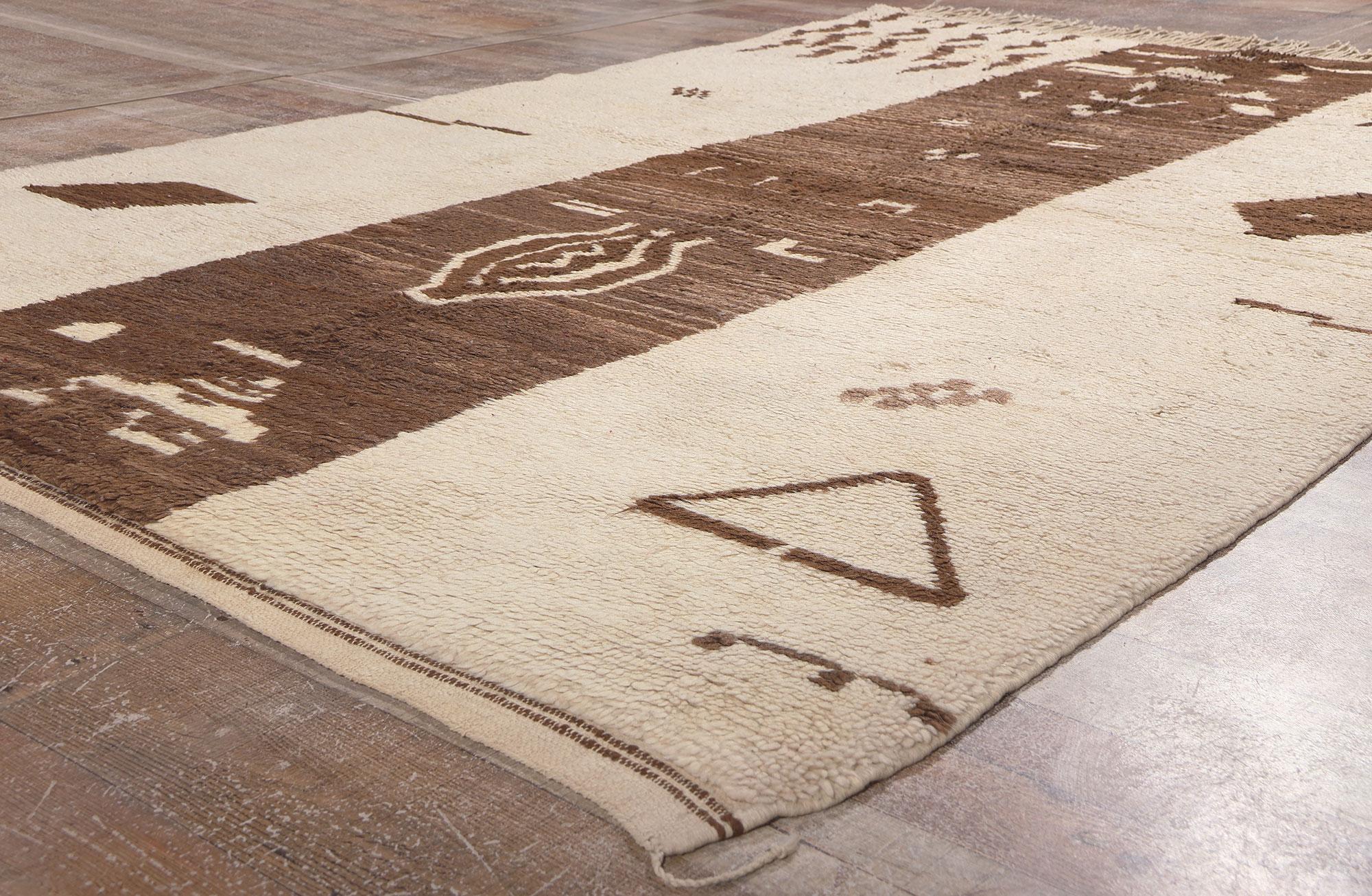 Contemporary Vintage Neutral Moroccan Rug, Midcentury Modern Meets Wabi-Sabi For Sale