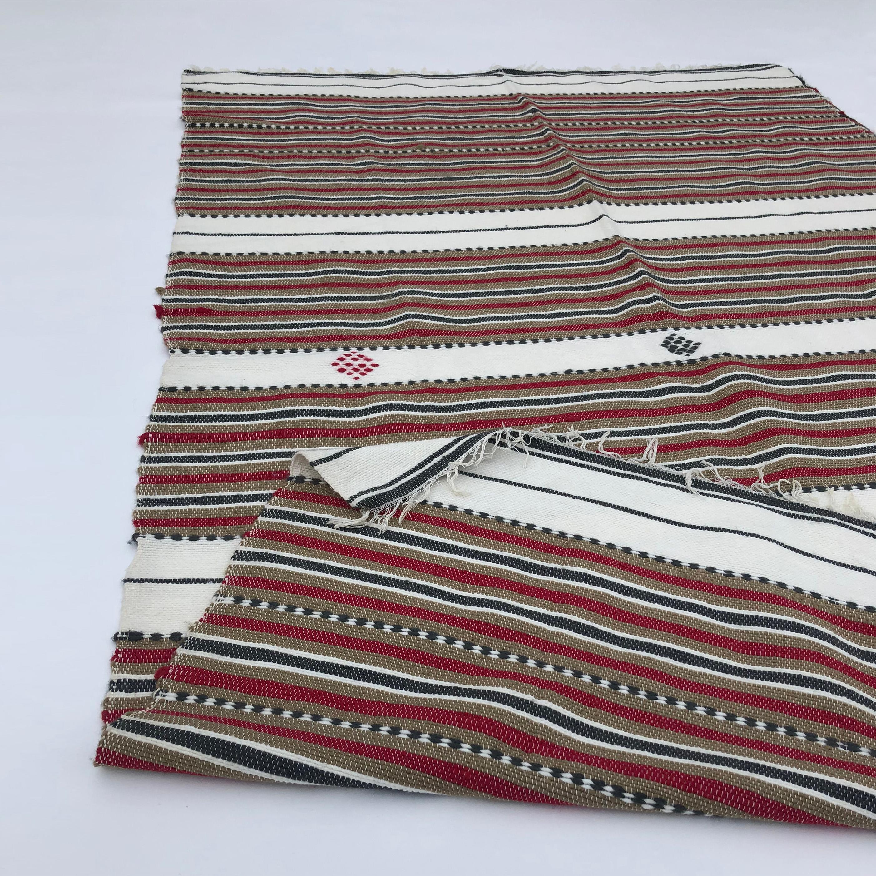 Algerian Berber Rug Stripped Handmade Cotton Vintage Boho 1970s Bed Sofa Throw For Sale