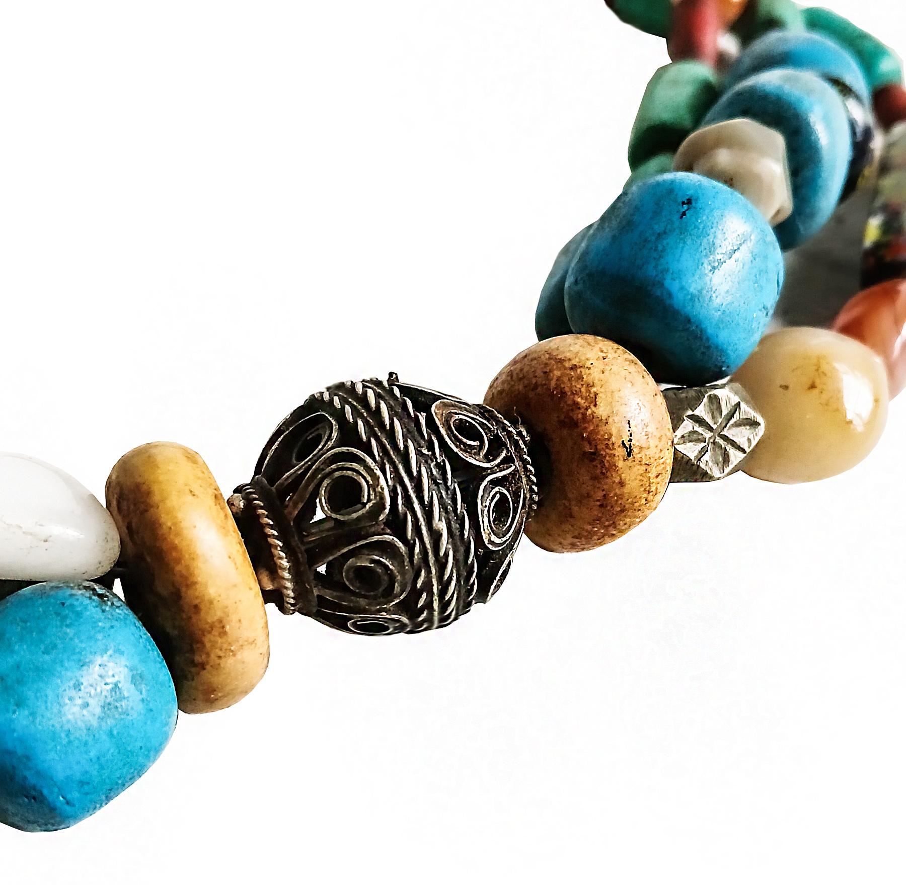 Berber  Stone Necklace, Early 20th Century For Sale 3