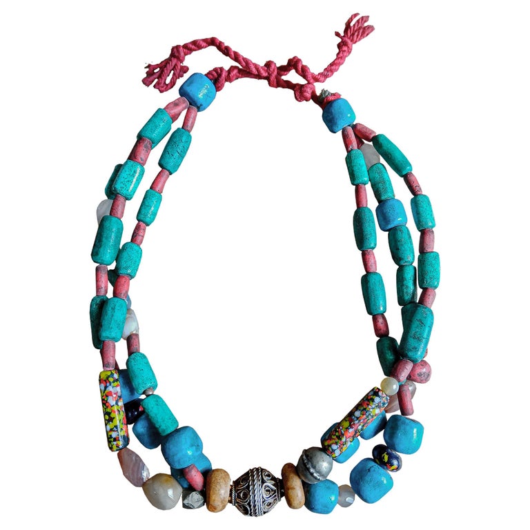 Collier Berbère Ethnique En Argent Et Pierre - Occasion - Style Perles - Couleur Argenté