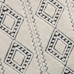 Berber Styled Customizable Honeycomb Weave in Cream/Black Extra Large