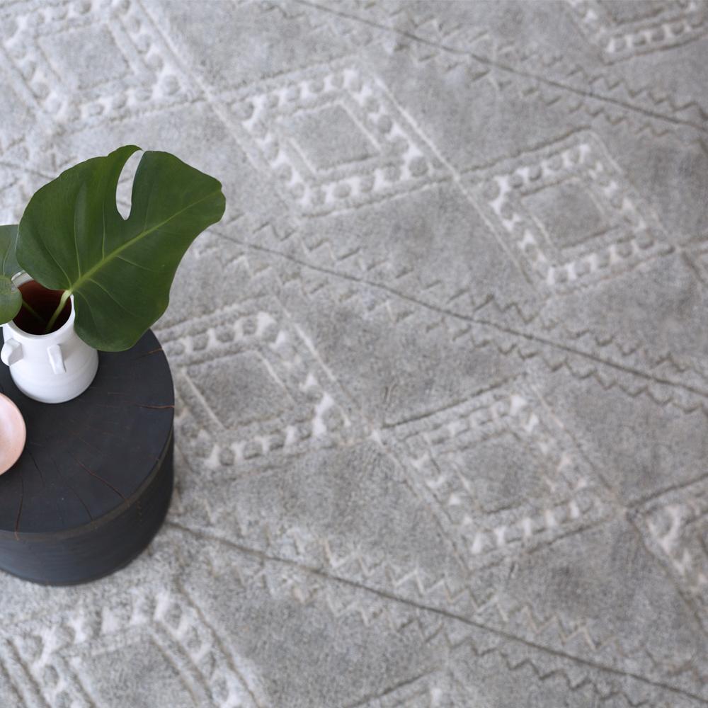The Honeycomb rug is a modern geometric take on Berber styled vintage pieces. Its super soft, rich weaved wool pattern reflects a love of global style, for the traveler within. This precisely handwoven pattern is available in both the striking
