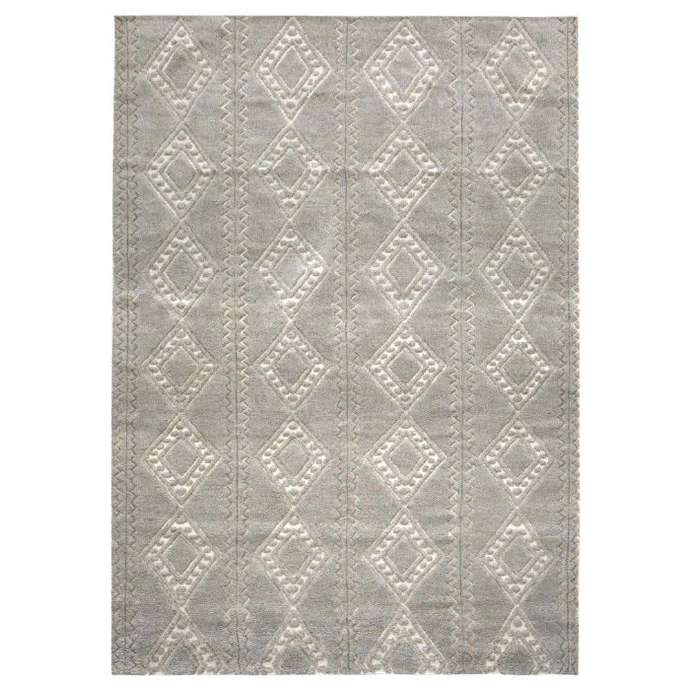Berber Styled Customizable Honeycomb Weave Rug in Cream or Pewter Small ...