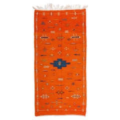 Berber Vintage-Teppich aus handgewebter Bio-Wolle mit abstrakten Mustern und lebhaftem Orange