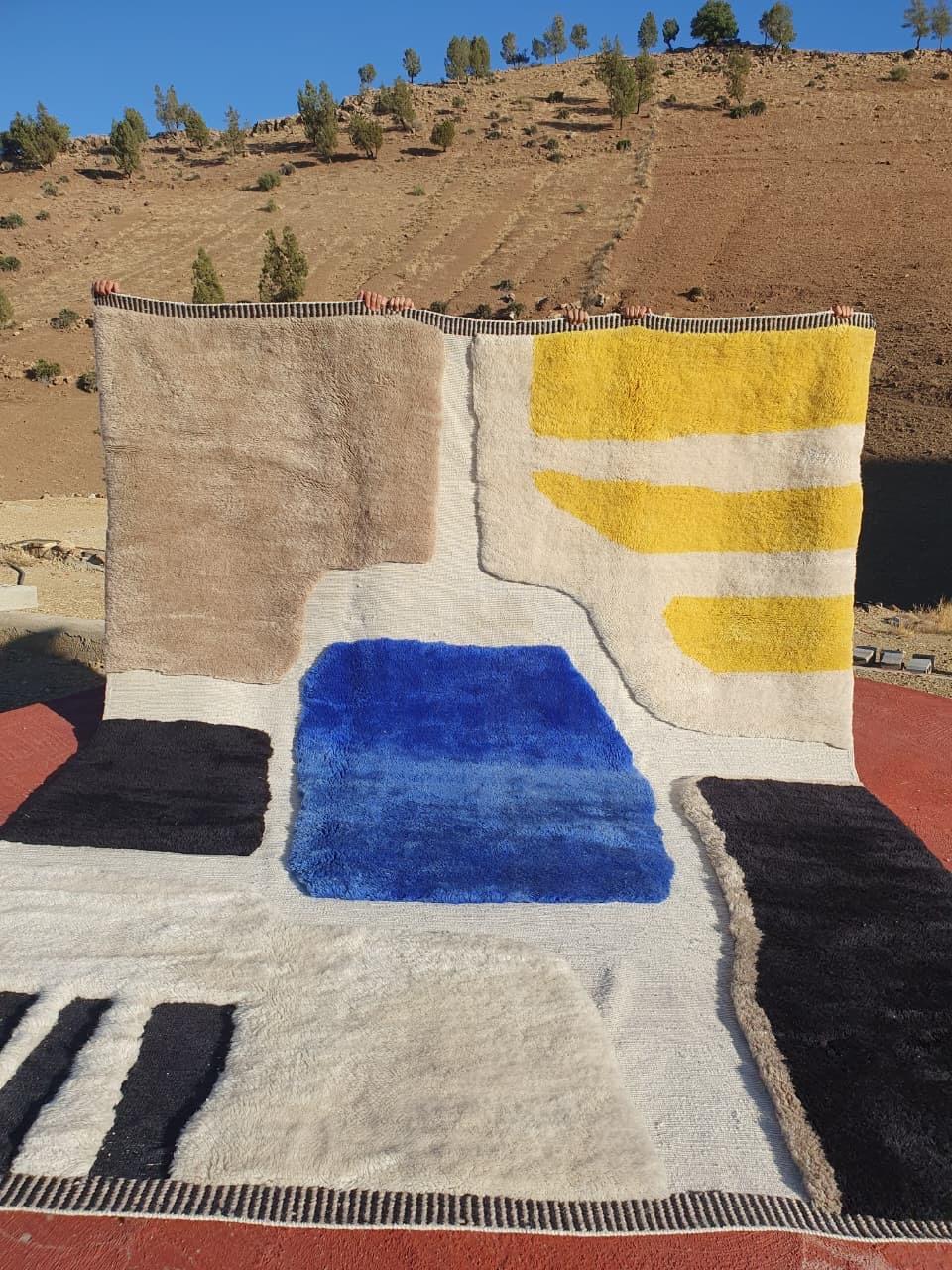 SOLSTICE Individueller Berberteppich aus Wolle Modern Handgewebt Groß Minimalistisch Zeitgenössisch im Angebot 3