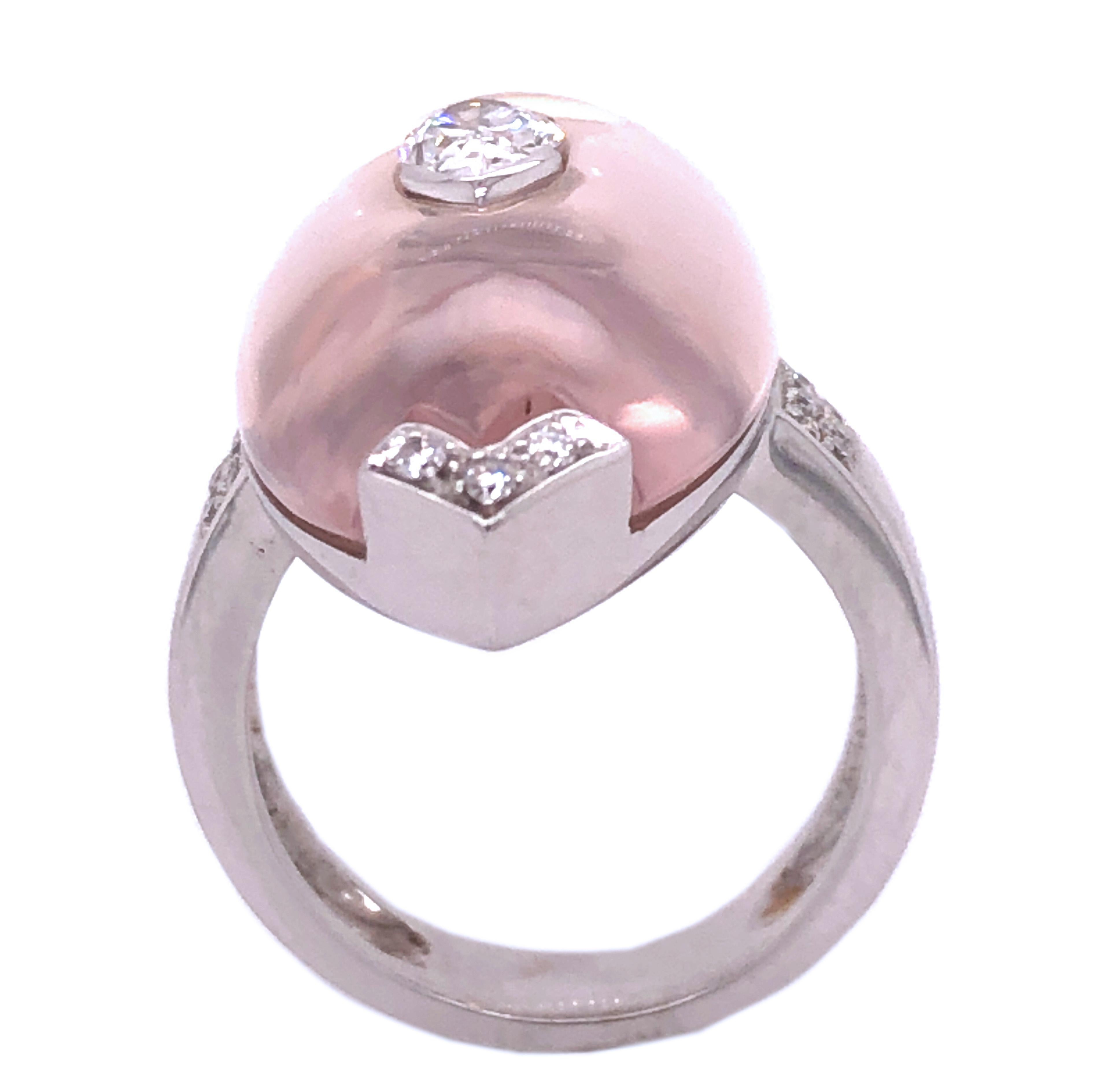Marquise Cut 0.81Kt Diamond 17Kt Natural Hand Inlaid Light Pink Quartz Ring For Sale