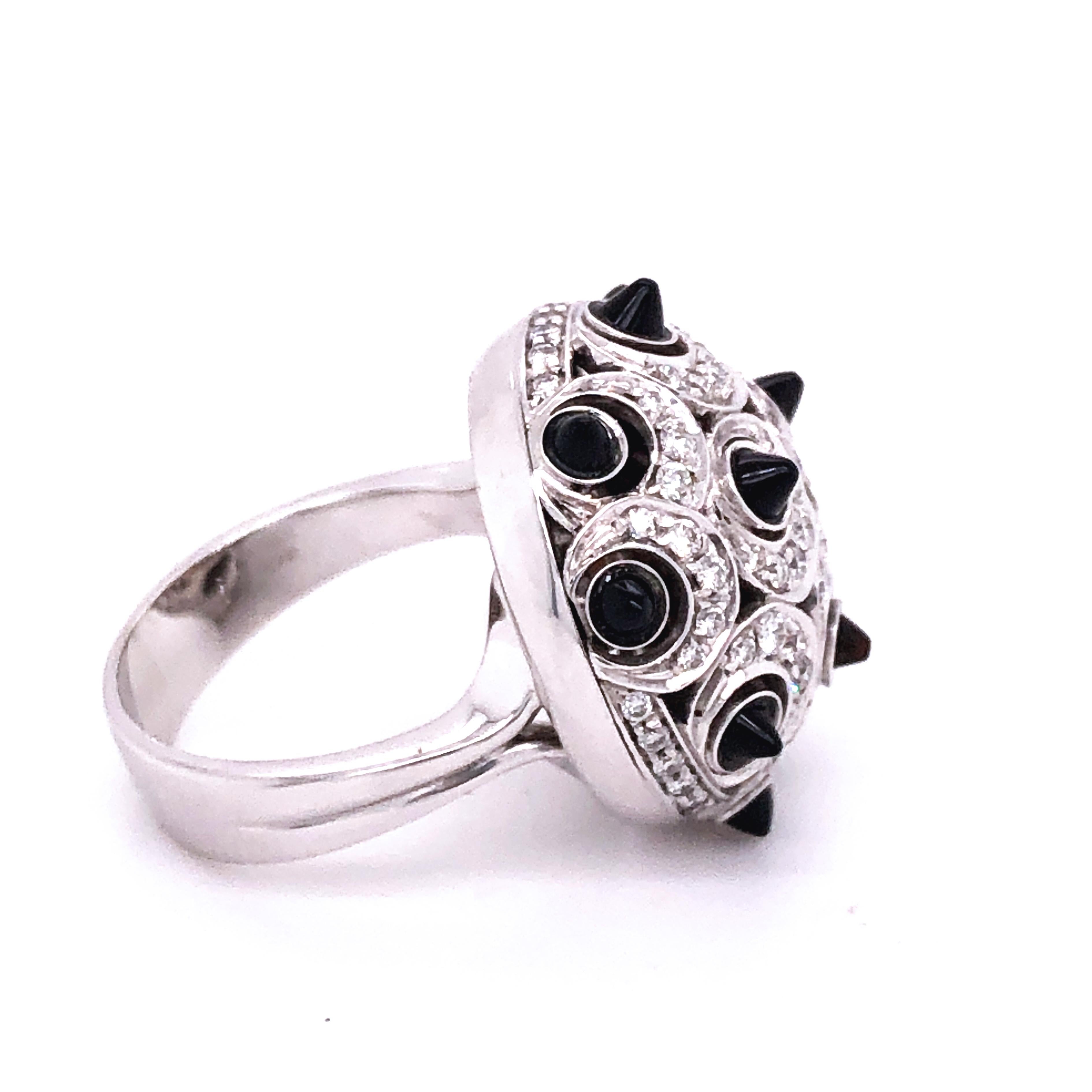 Round Cut Berca 0.87Kt White Diamond Onyx 18 Carat White Gold Setting Dome Cocktail Ring For Sale