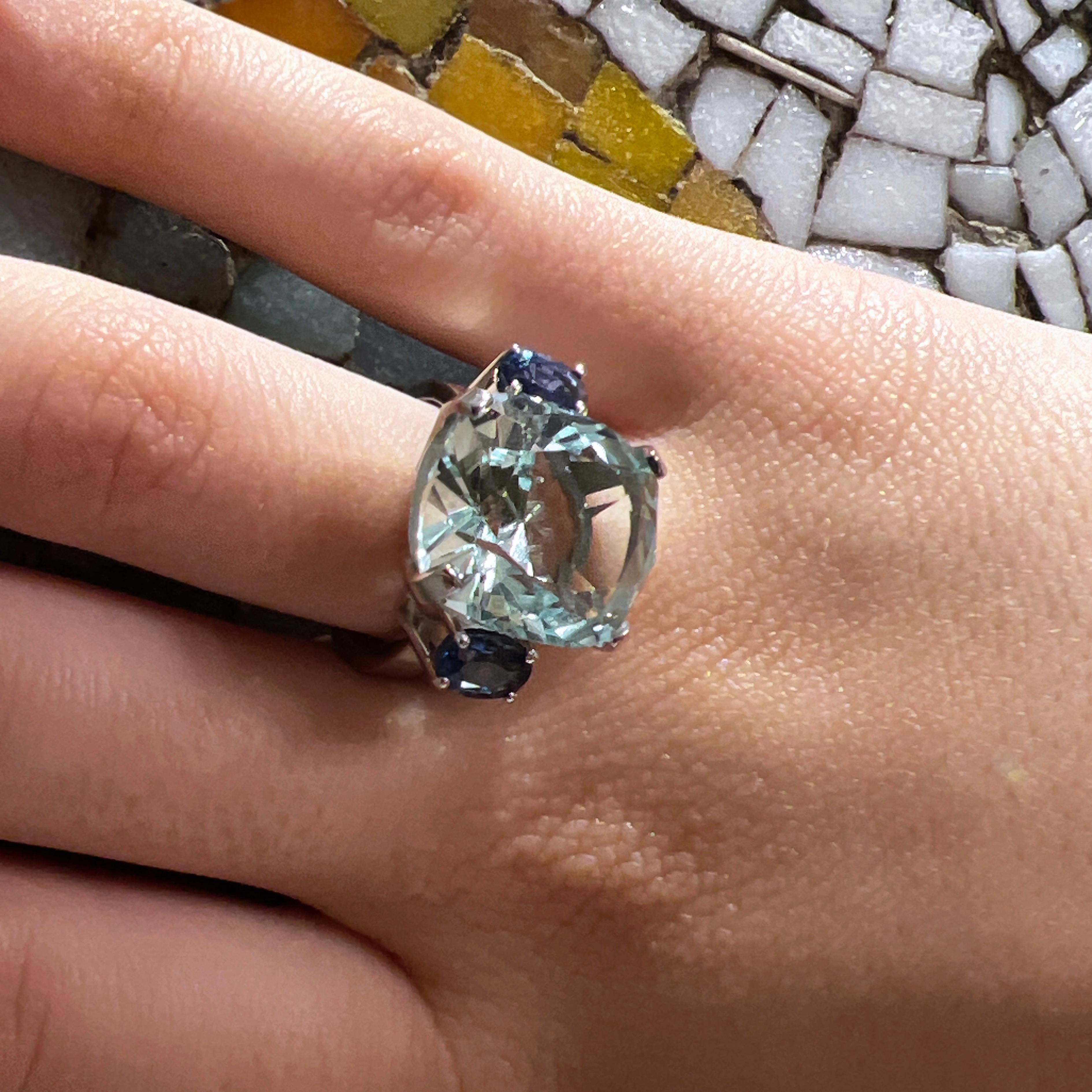 Berca 12.15 Karat Antik Cut Brazilian Aquamarine Oval Sapphire Cocktail Ring 3