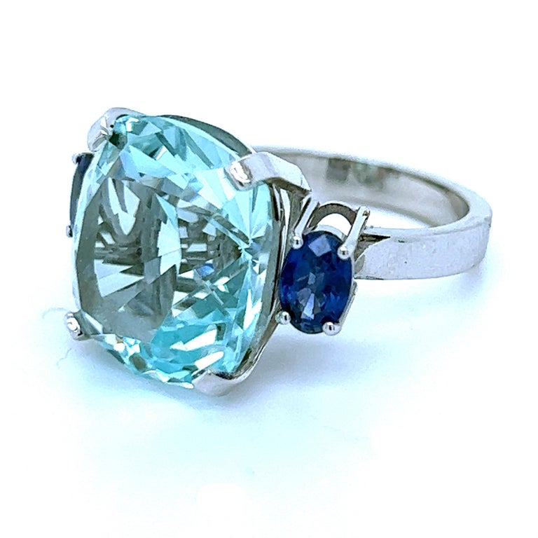 Berca 12.15 Karat Antik Cut Brazilian Aquamarine Oval Sapphire Cocktail Ring  For Sale at 1stDibs | antik ring, aqua sapphire ring, brazilian aquamarine  ring