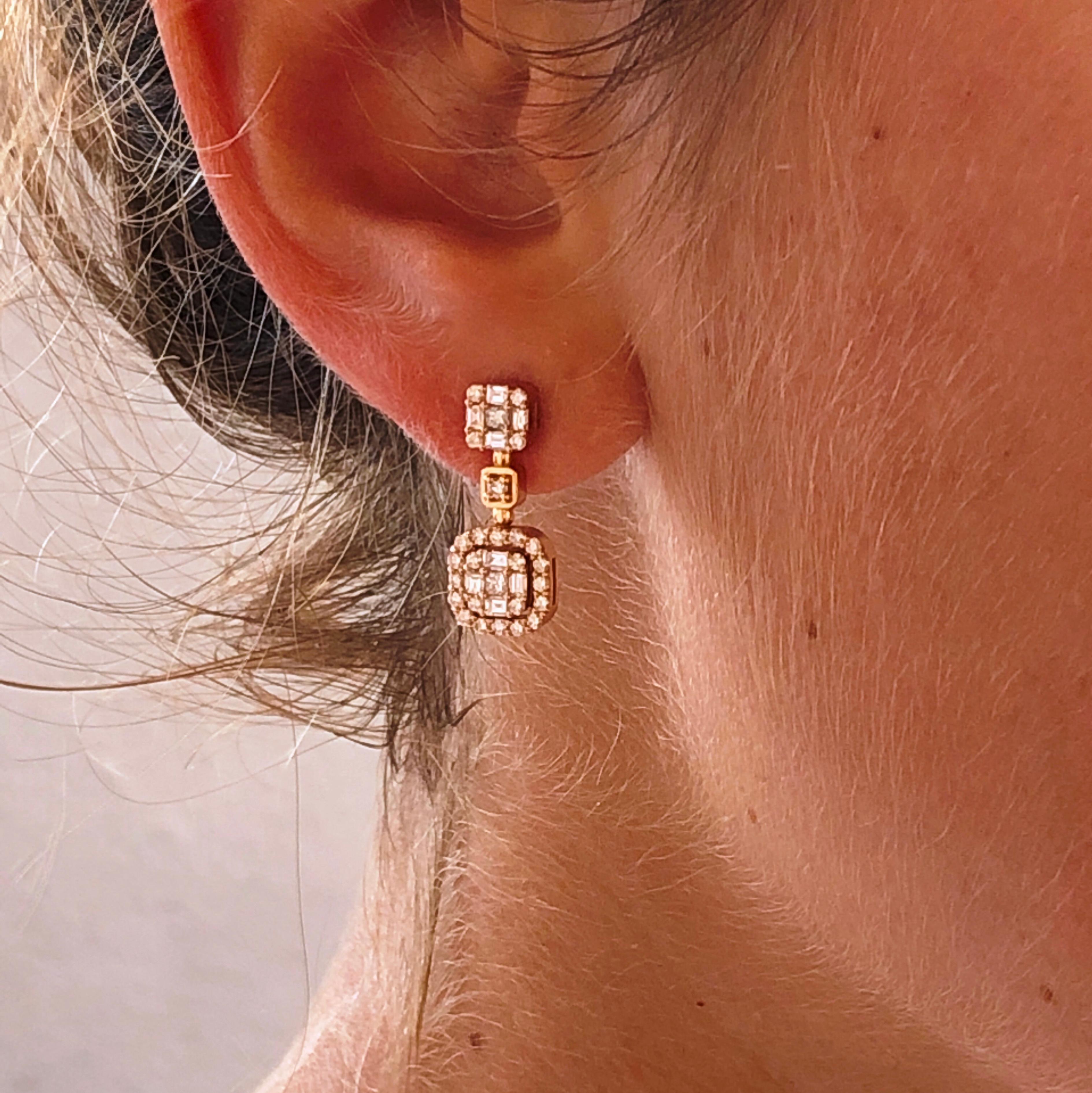 Berca 1.23 Karat Baguette Princess Brilliant Cut White Diamond Dangle Earrings For Sale 4