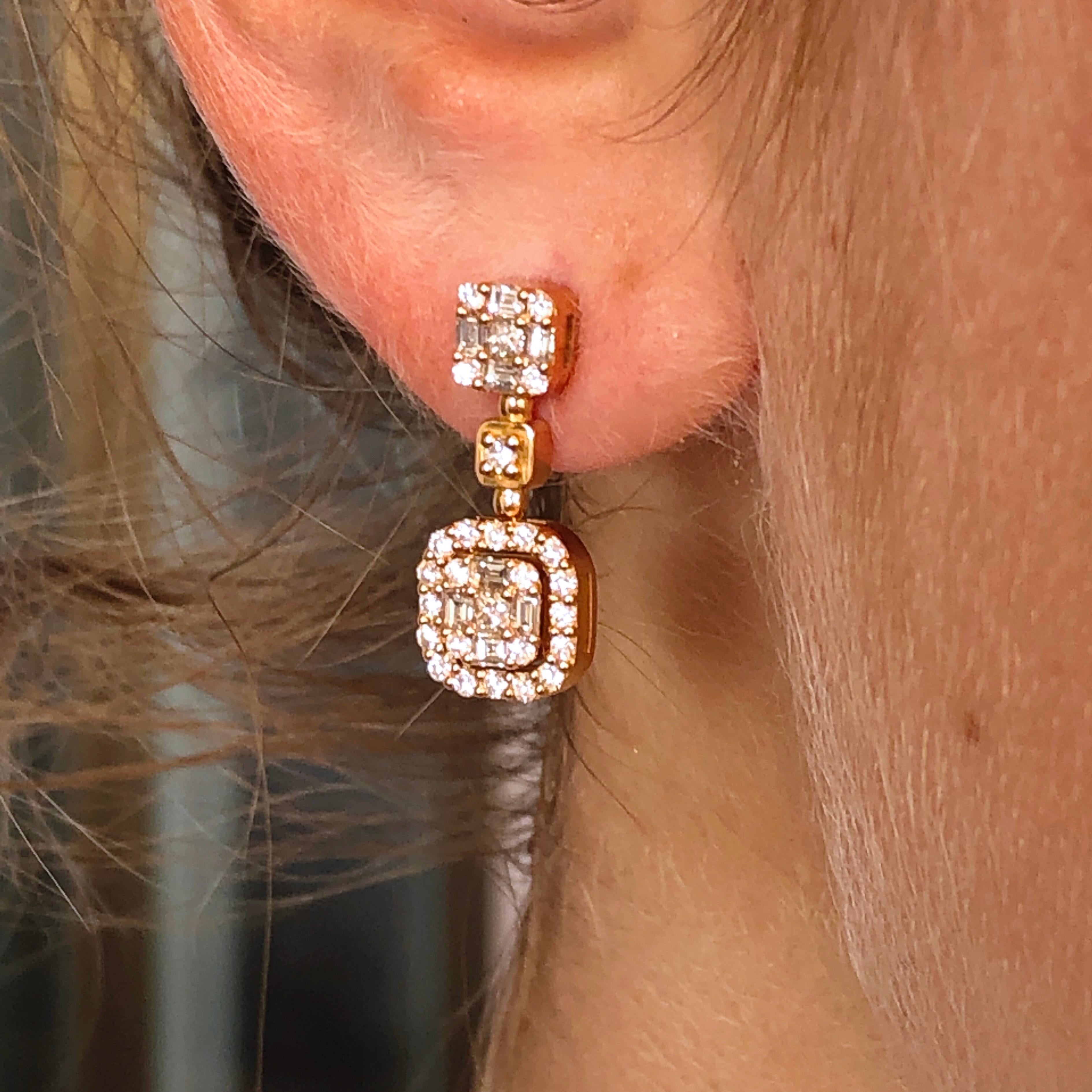 Berca 1.23 Karat Baguette Princess Brilliant Cut White Diamond Dangle Earrings For Sale 7