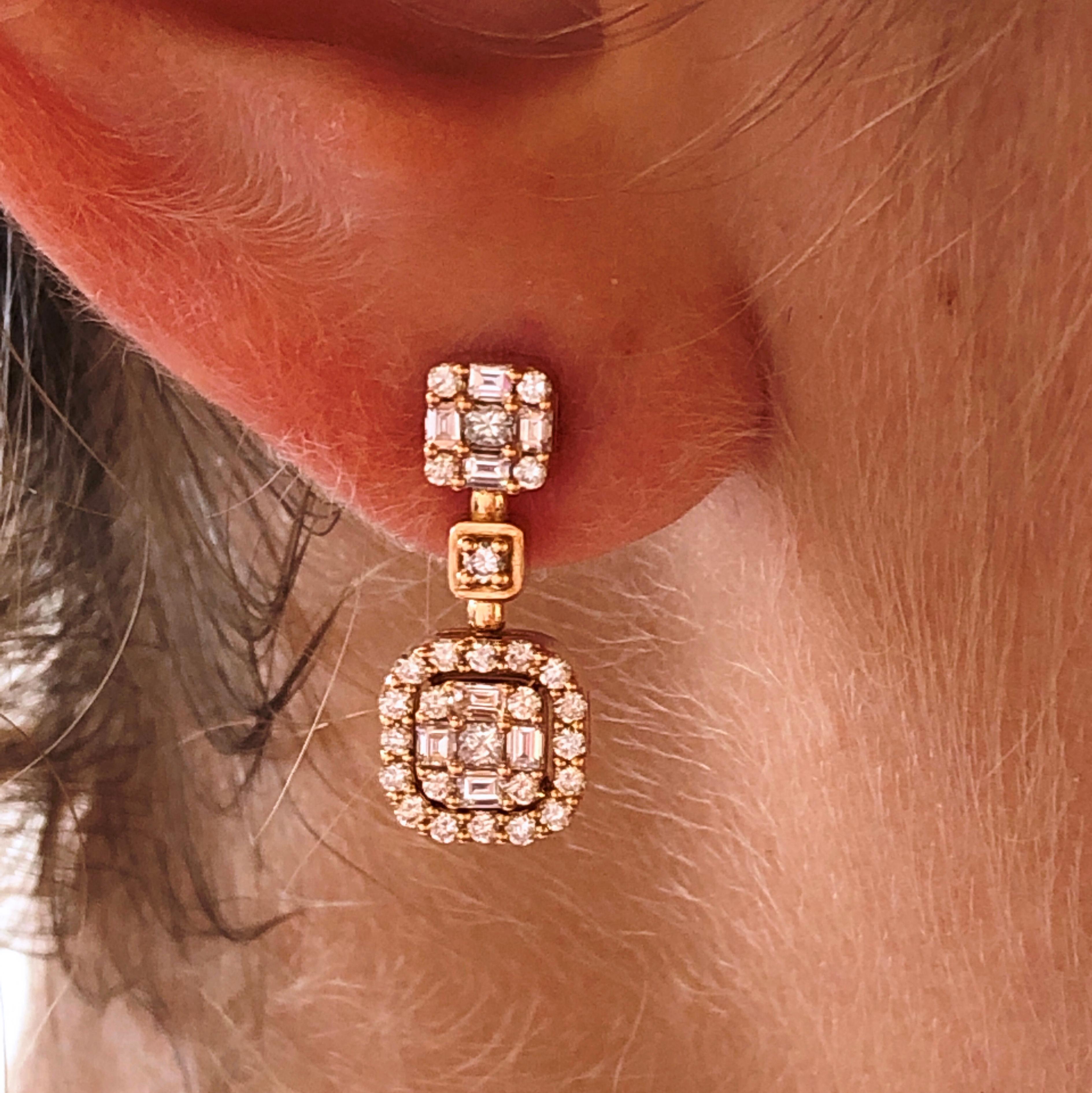 Women's Berca 1.23 Karat Baguette Princess Brilliant Cut White Diamond Dangle Earrings For Sale