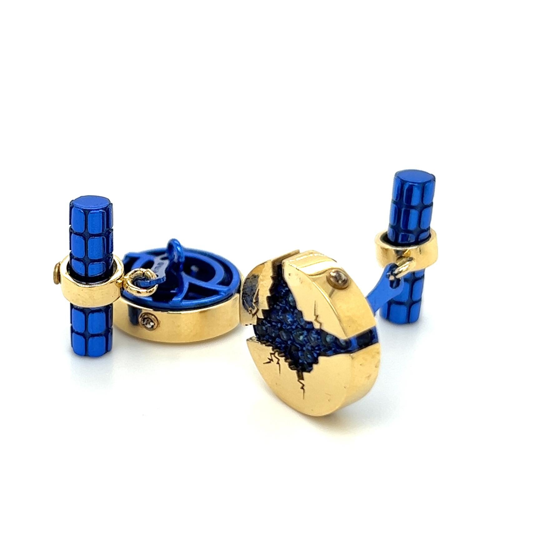 Brilliant Cut Berca 1.25 Carat Natural Blue Sapphire Oxydized Navy Blue Yellow Gold Cufflinks For Sale