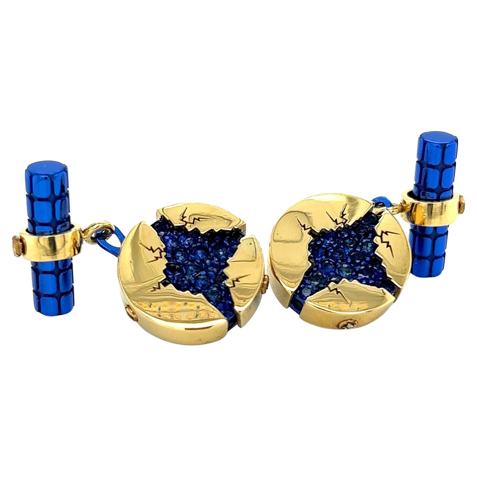 Berca 1.25 Carat Natural Blue Sapphire Oxydized Navy Blue Yellow Gold Cufflinks For Sale