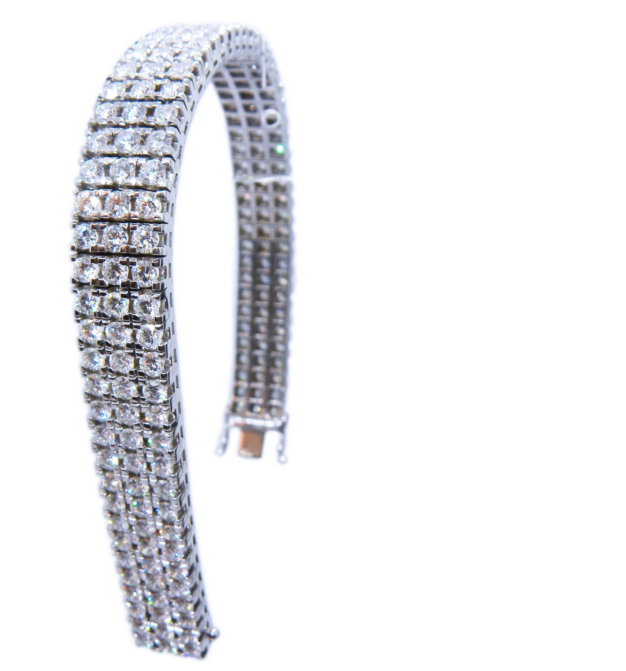 Berca 12.60Kt 174 White Diamond White Gold Setting Three Lines Tennis Bracelet For Sale 1