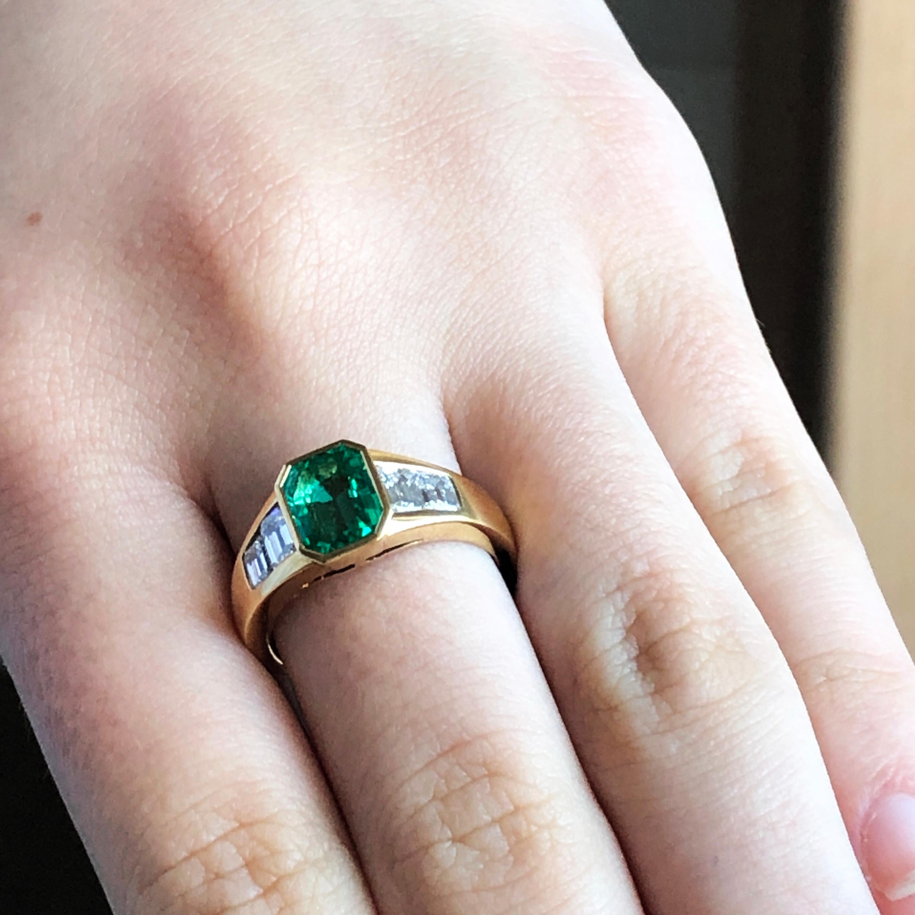 Berca 1.51Kt Muzo Emerald Octagon Cut 1.01Kt White Diamond Emerald Cut Ring For Sale 3