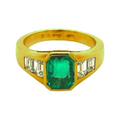 BERCA 1.51Kt Muzo Emerald Octagon Cut 1.01Kt White Diamond Emerald Cut Ring