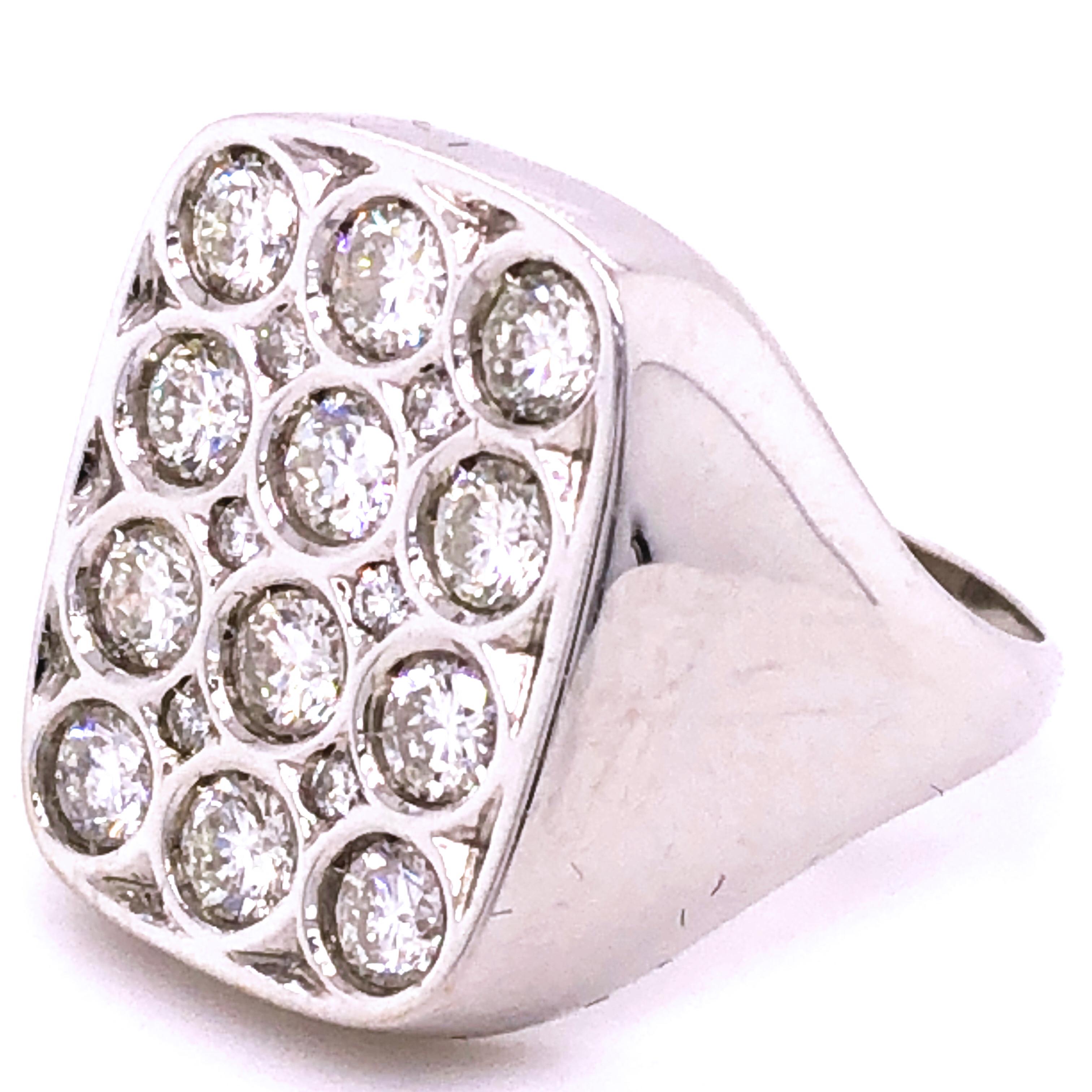 Berca 1.56 Carat White Diamond Cocktail Ring For Sale 10