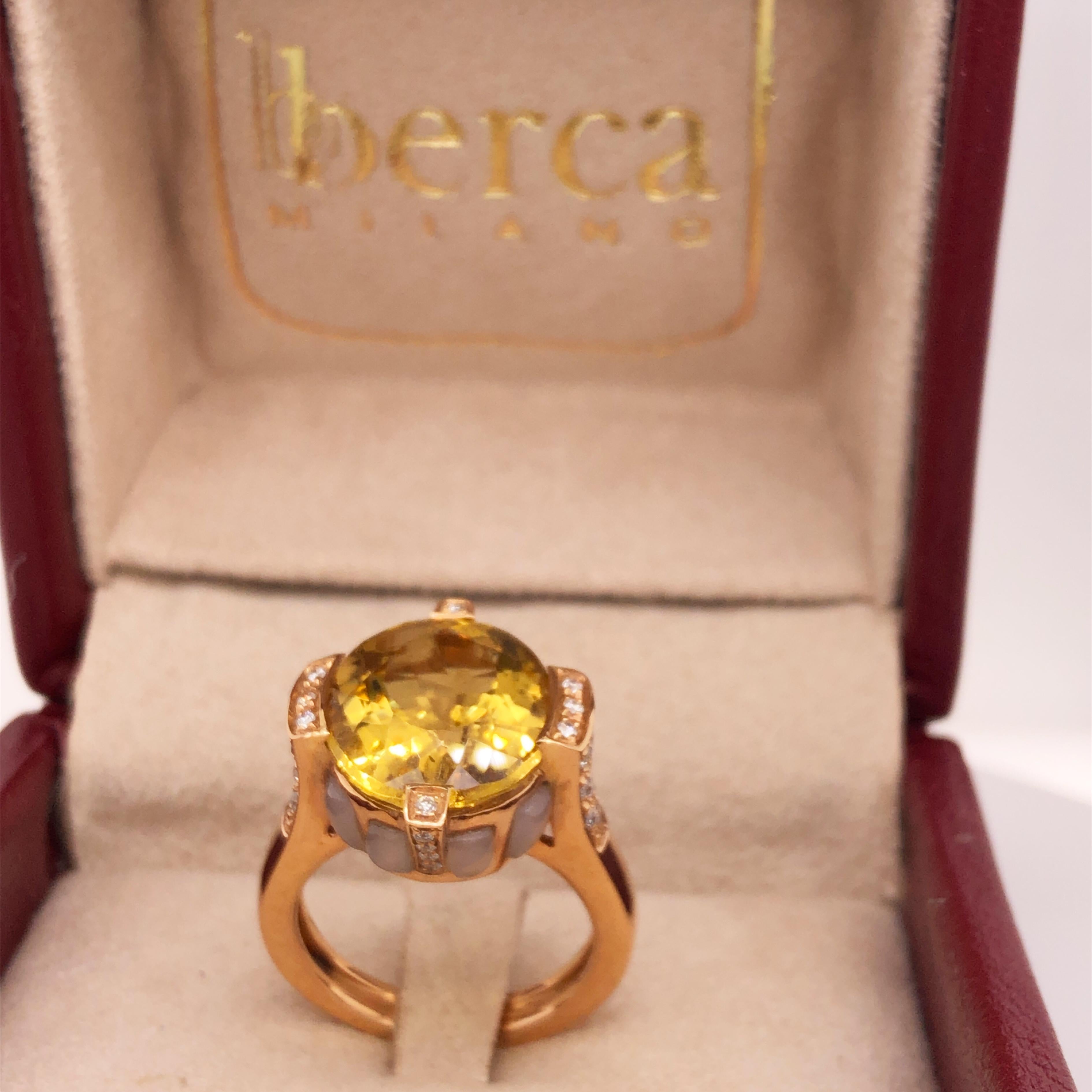 Berca Original 1950s Yellow Beryl Champaigne Diamond Crown Shaped Cocktail Ring For Sale 3