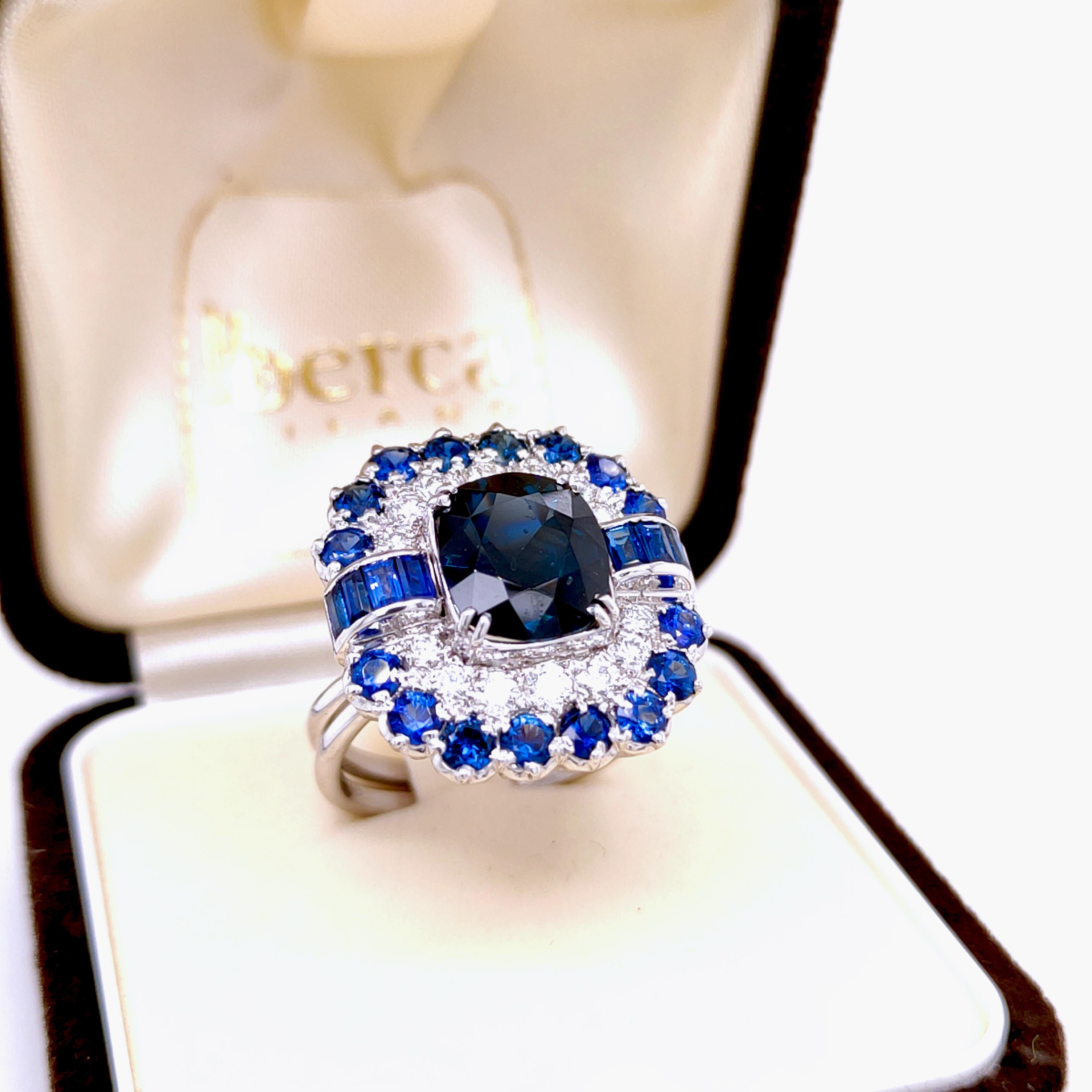 Berca 1960 GIT Certified 3.79Kt Natural Blue Spinel Sapphire White Diamond Ring For Sale 5