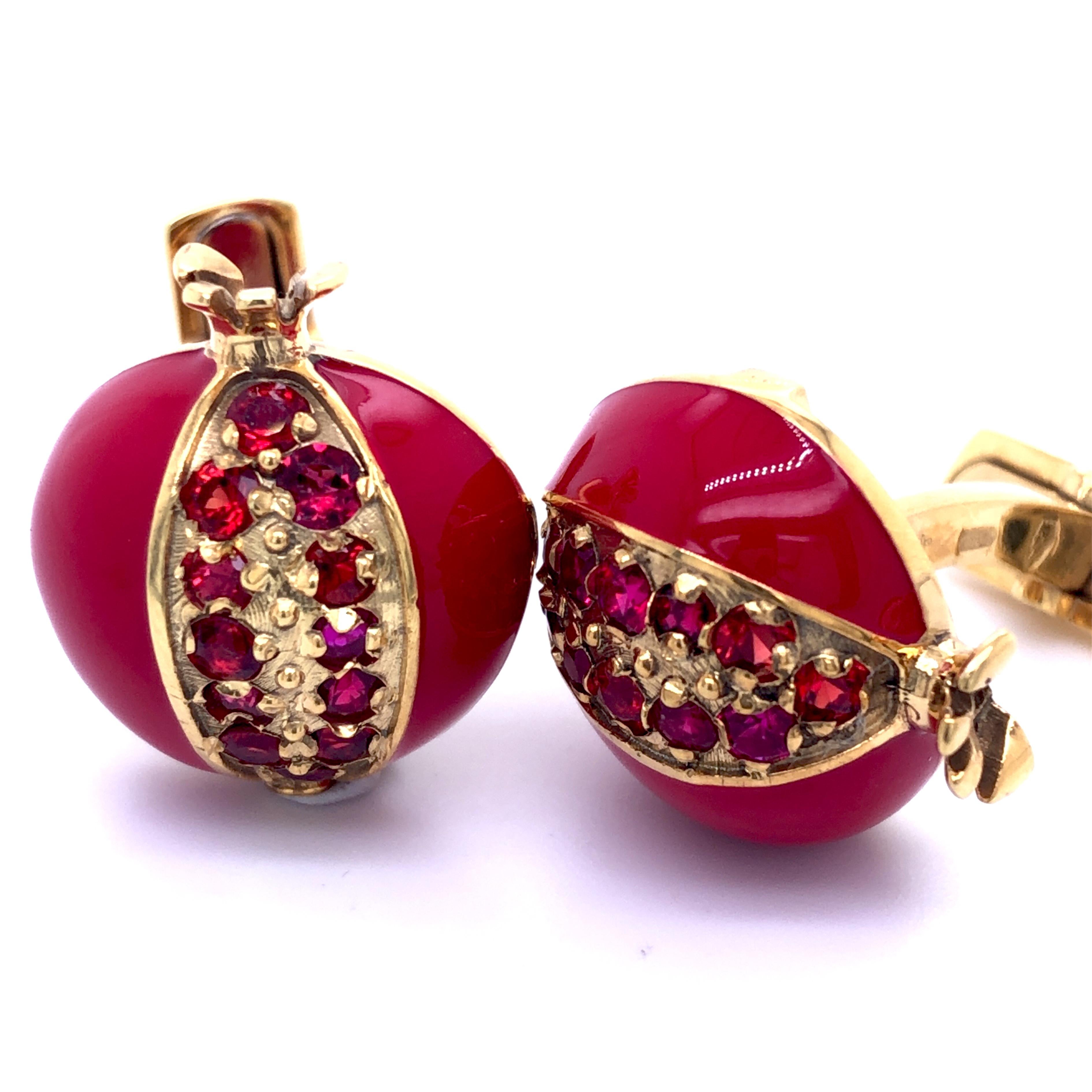 Brilliant Cut Berca 2.05 Karat Ruby Red Hand Enameled Pomegranate Shaped Gold Cufflinks For Sale