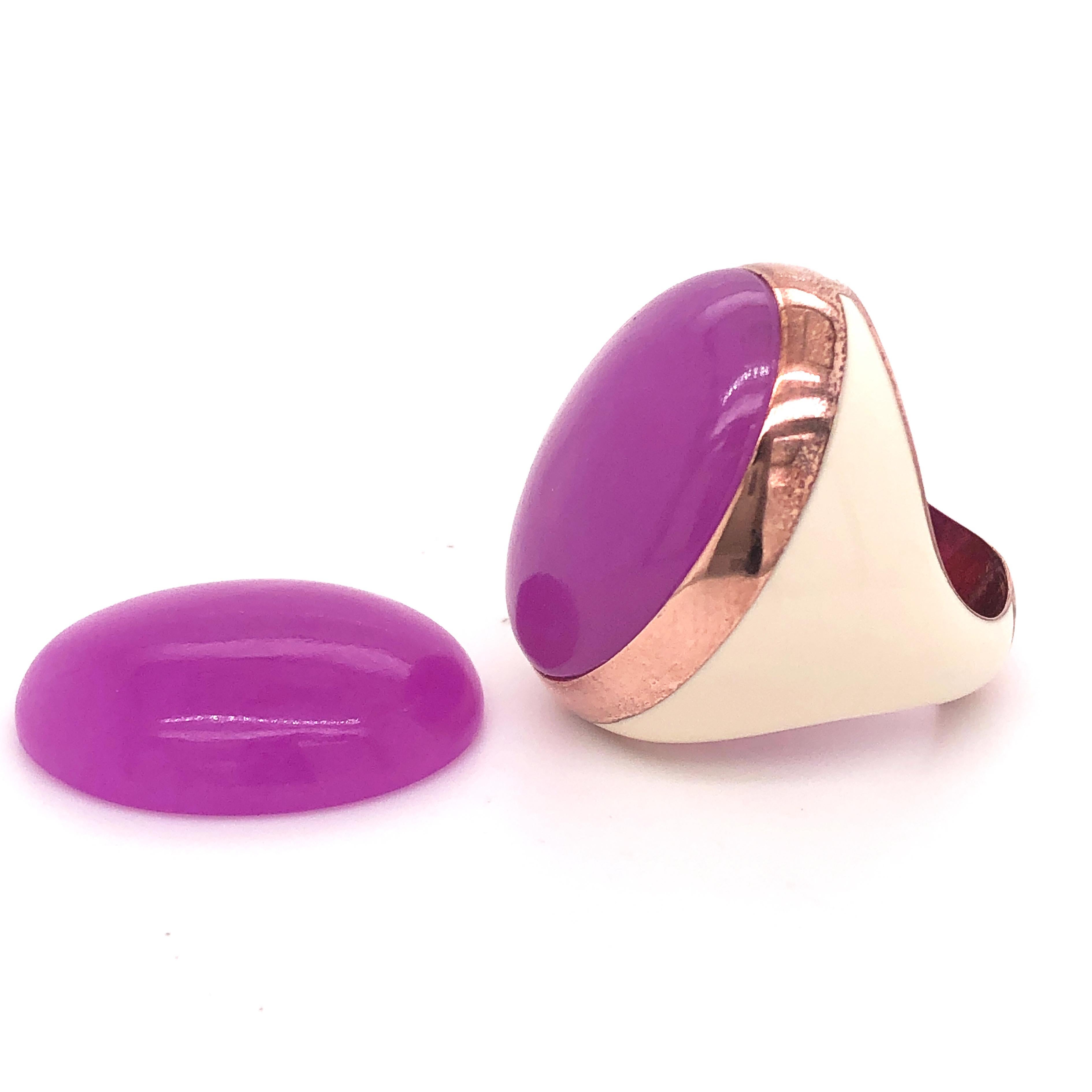 Berca 26.5 Kt Lavender Jade Beige Enameled Rose Sterling Silver Cocktail Ring In New Condition In Valenza, IT