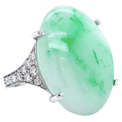 Berca 23.30 Kt Jade Verde Natural Diamante Blanco Anillo de Cóctel en Oro Blanco