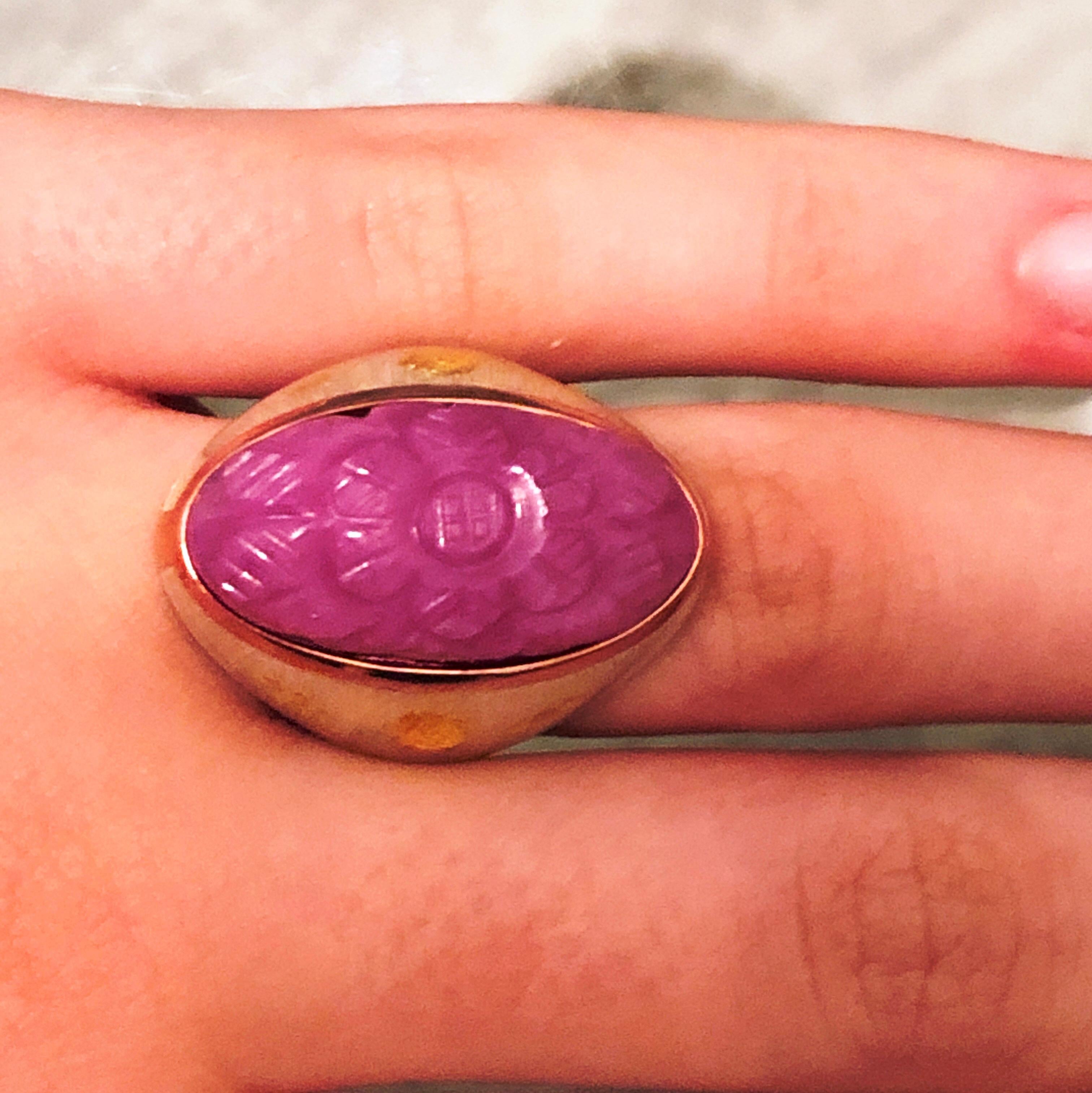Berca 27.95Kt Carved Pink Sapphire Gold Enameled Sterling Silver Cocktail Ring For Sale 11